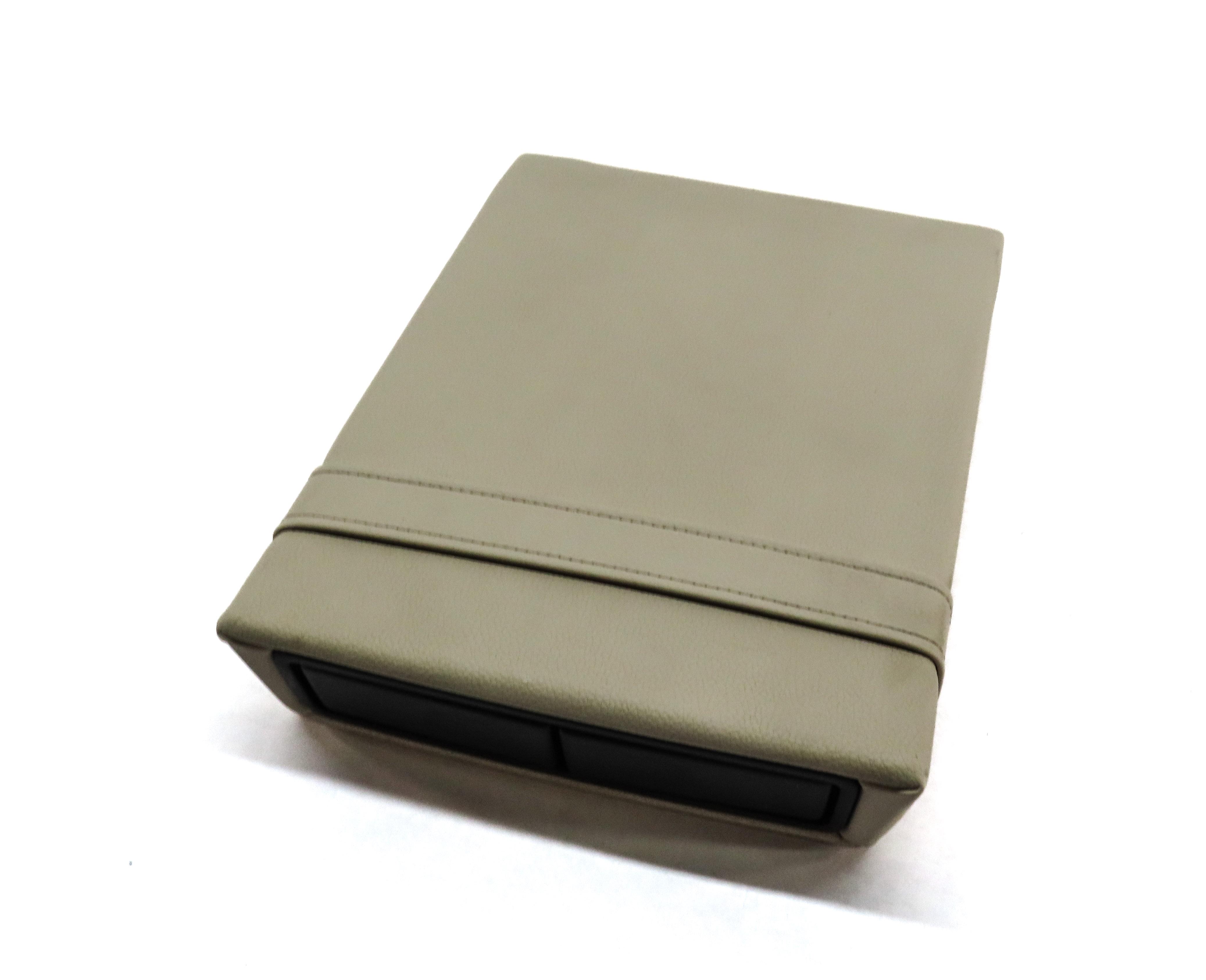 2015 MERCEDES CLA250 (C117 W117) REAR CENTER CONSOLE ARMREST CUP HOLDER (BEIGE) — exact item pictured