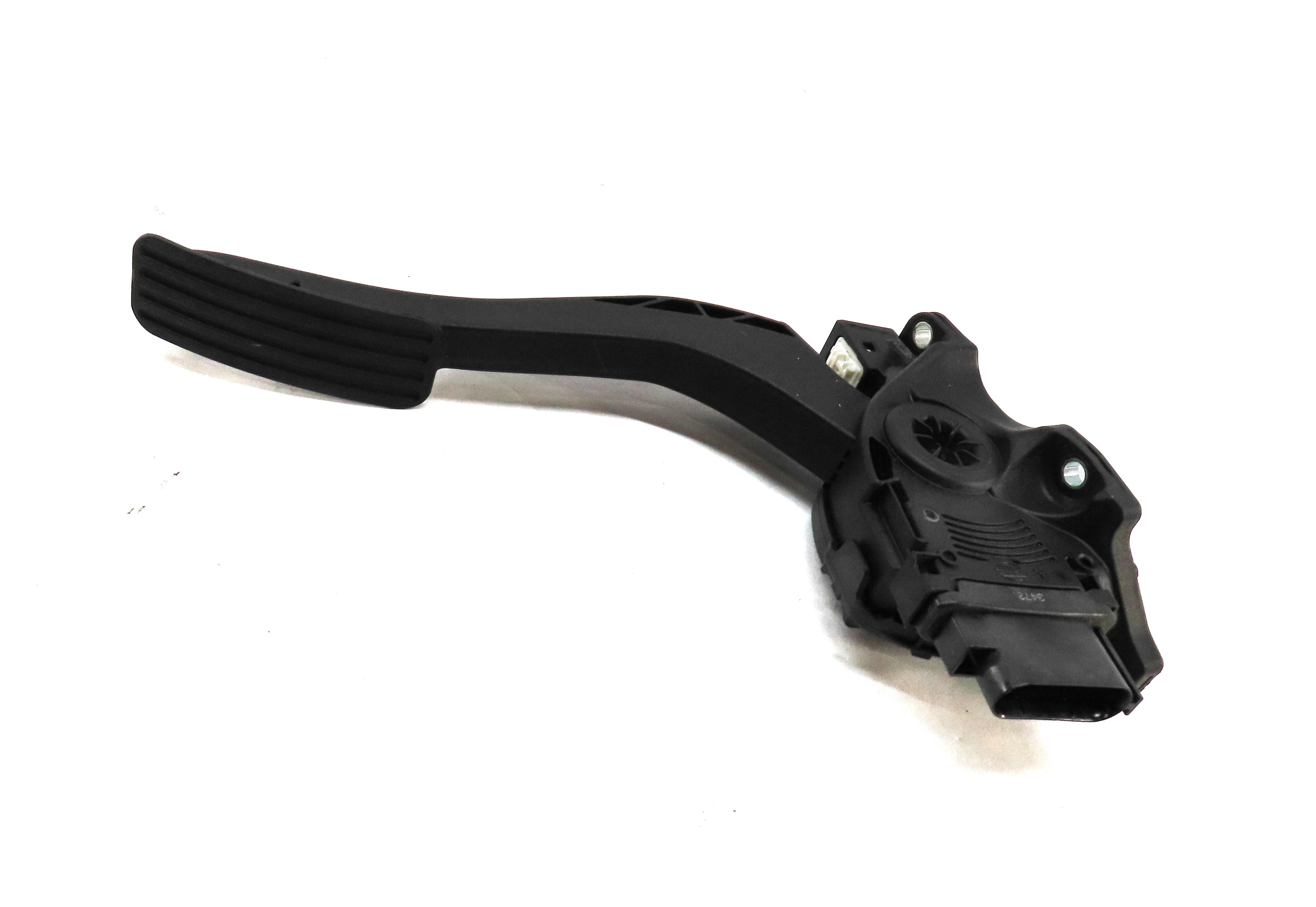 2013 LAND ROVER LR4 FRONT LEFT ACCELERATOR GAS PEDAL AH229F836AB — exact item pictured