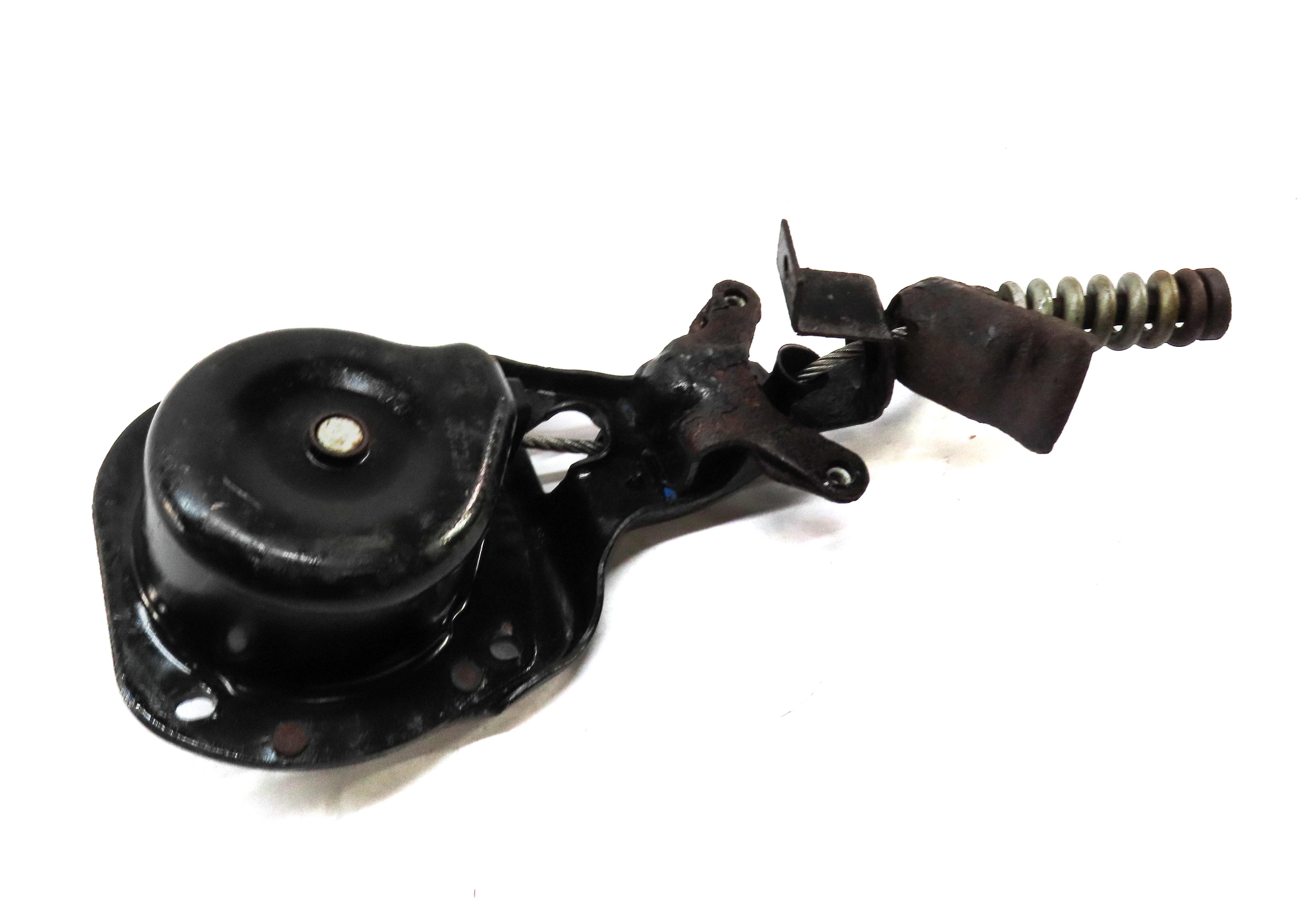 2013 LAND ROVER LR4 SPARE TIRE WHEEL RIM HOLDER CARRIER WINCH 5H221A486BB — exact item pictured