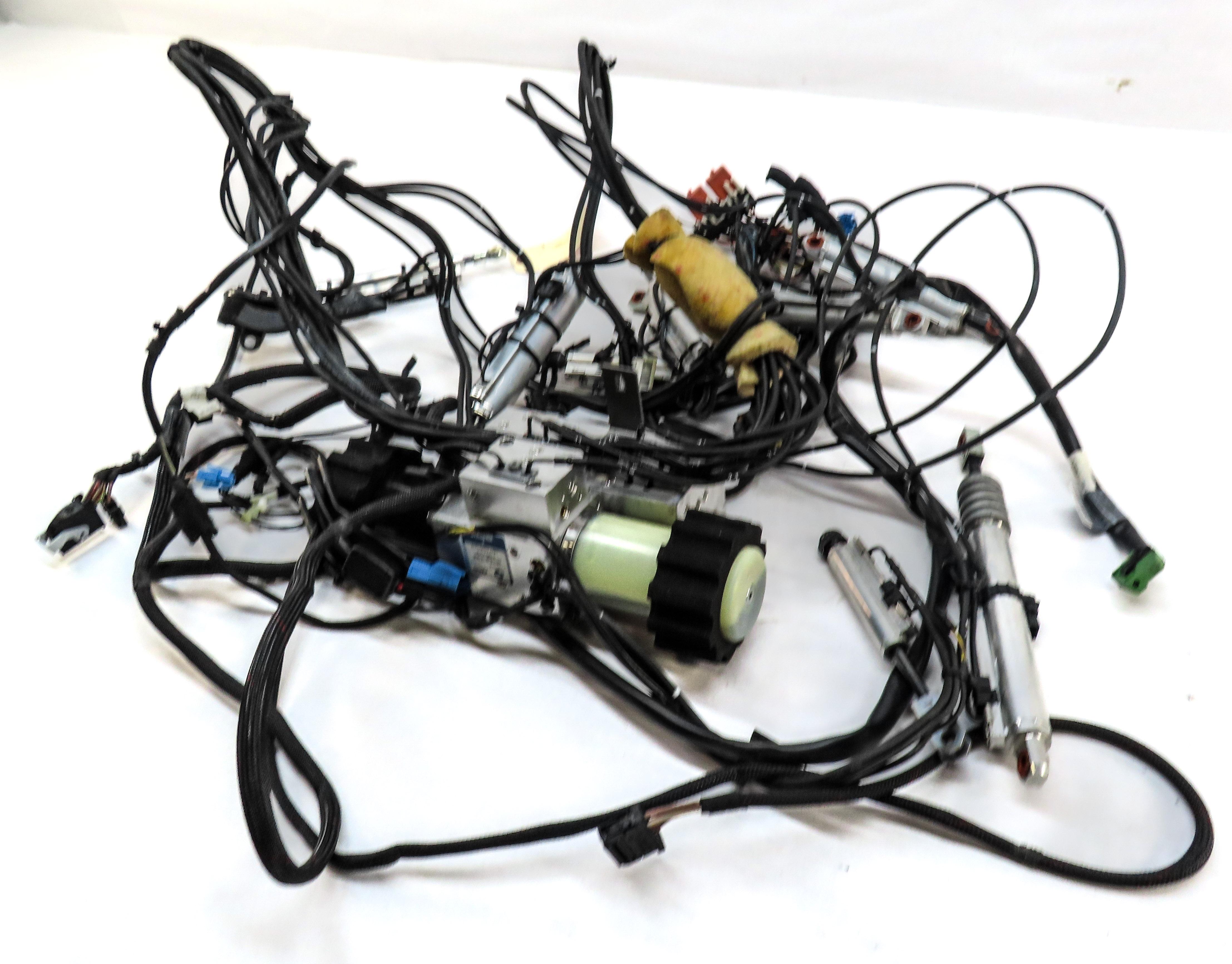 2007-2013 BMW 3-SERIES ///M (E93) CONVERTIBLE TOP HYDRAULIC PUMP MOTOR w/ LINES — exact item pictured