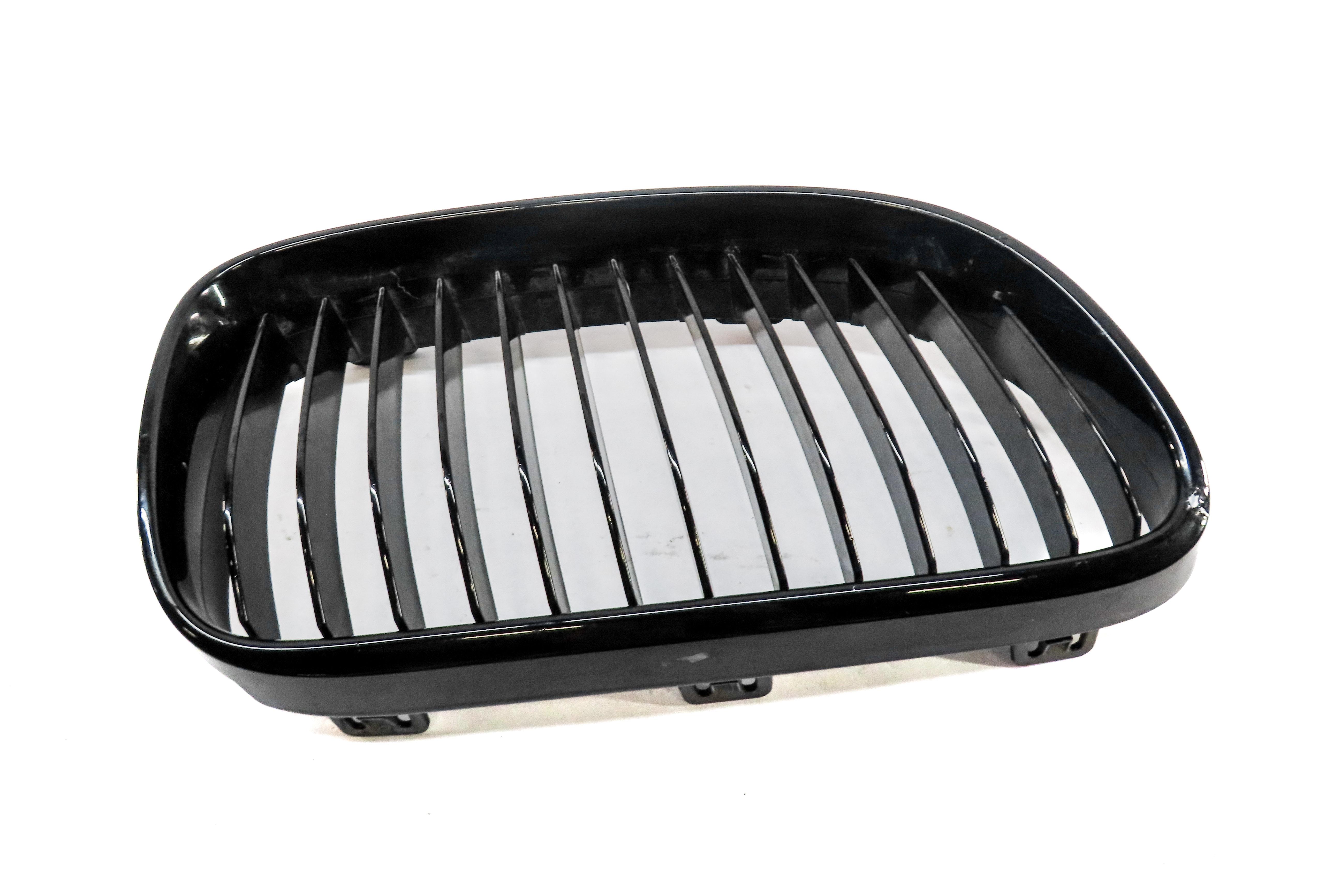 2011-2013 BMW 328i 335i (E93) CONVERTIBLE RIGHT PASSENGER HOOD VENT GRILLE TRIM — exact item pictured