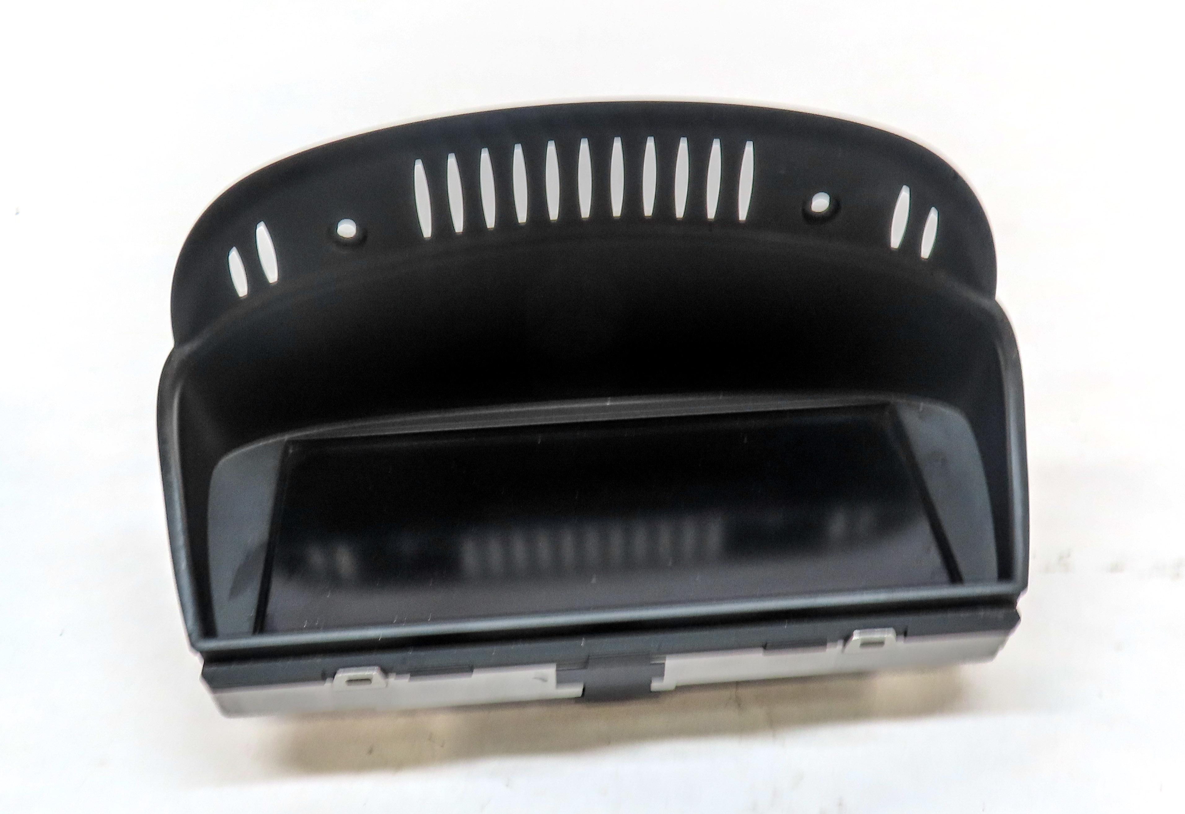 10-13 BMW 328i 335i 528i 535i 550i M3 M5 (E60 E90 E92 E93) GPS NAVIGATION SCREEN — exact item pictured