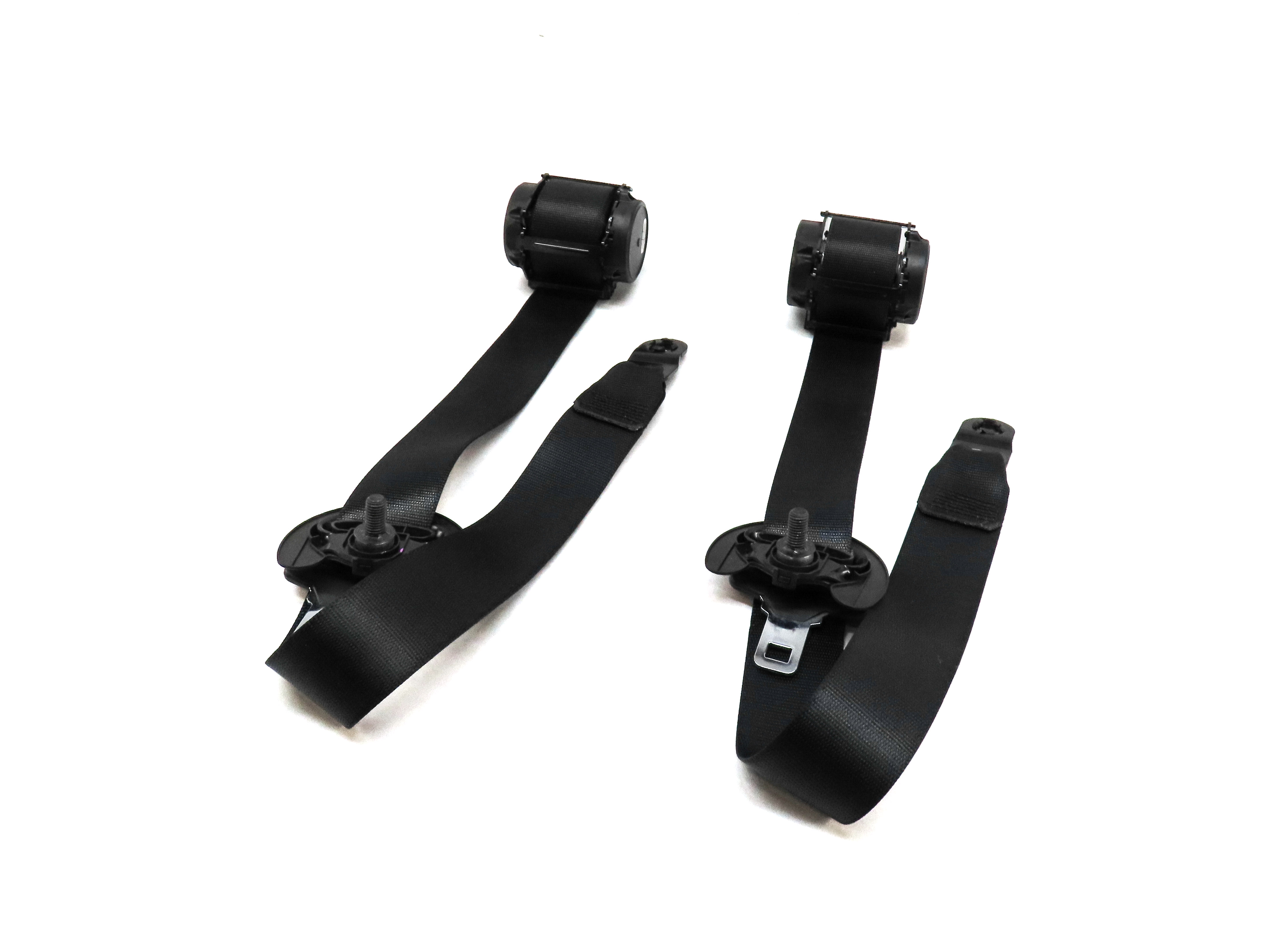 2016 BMW X5 (F15) REAR 2ND ROW LEFT AND RIGHT SEATBELT RETRACTOR SET 2 (Black) — exact item pictured