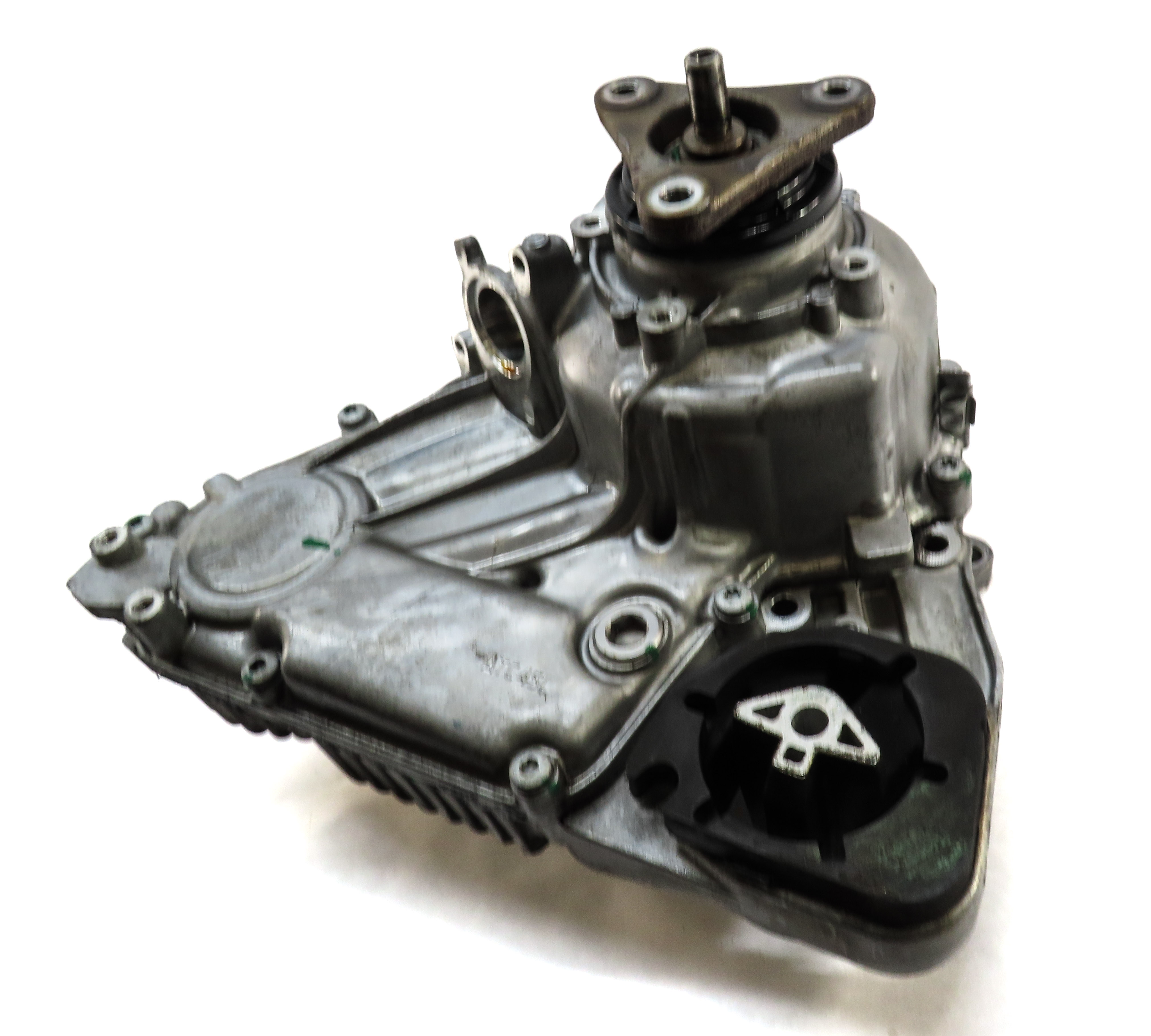 12-18 BMW X3 X4 X5 X6 (F15 F16 F25 F26) 2.0L / 3.0D / 3.0L FRONT TRANSFER CASE — exact item pictured