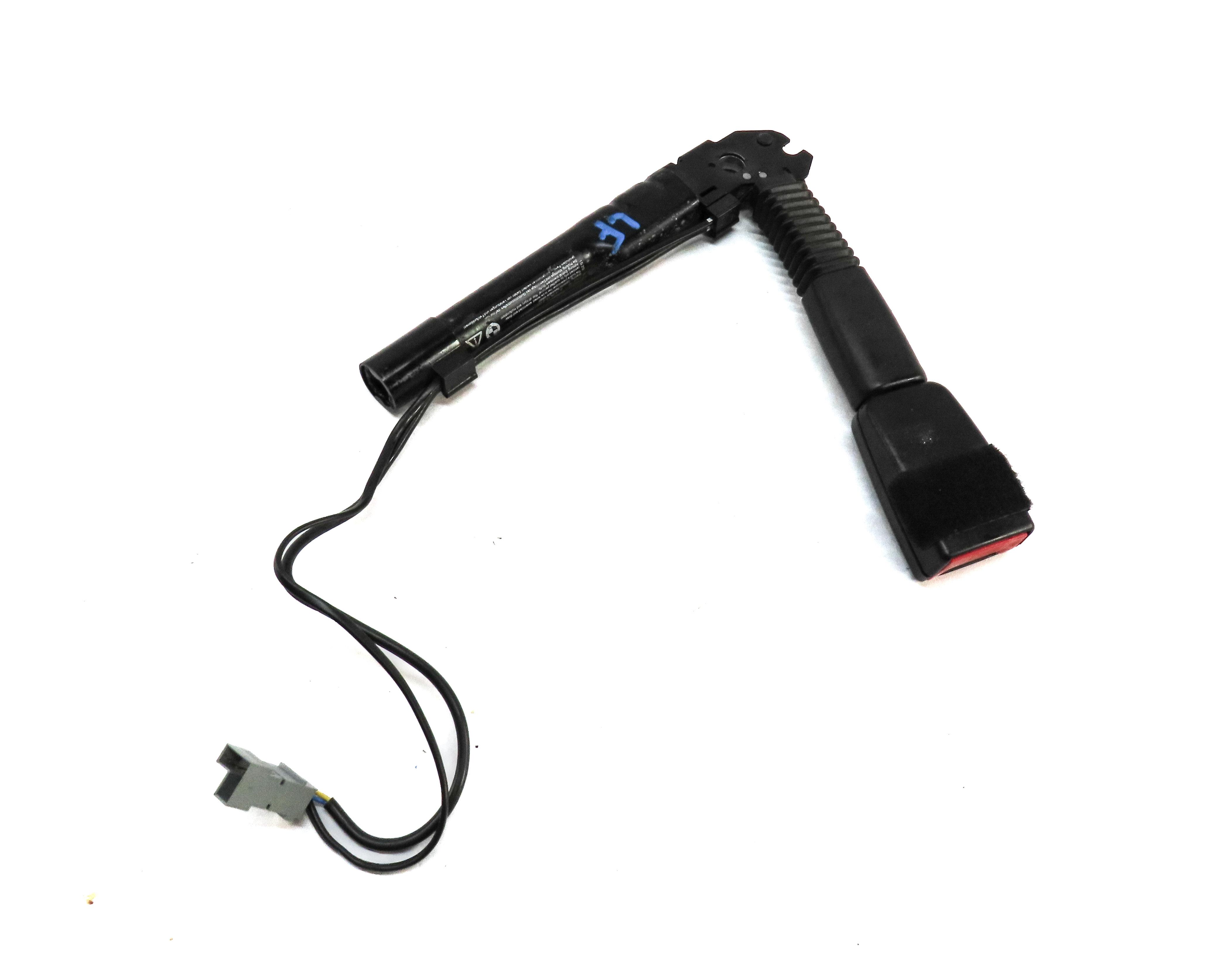 08-16 BMW 1 3 M3 X1 Z4 (E84 E87 E89 E90) FRONT LEFT DRIVER SEATBELT RECEIVER — exact item pictured
