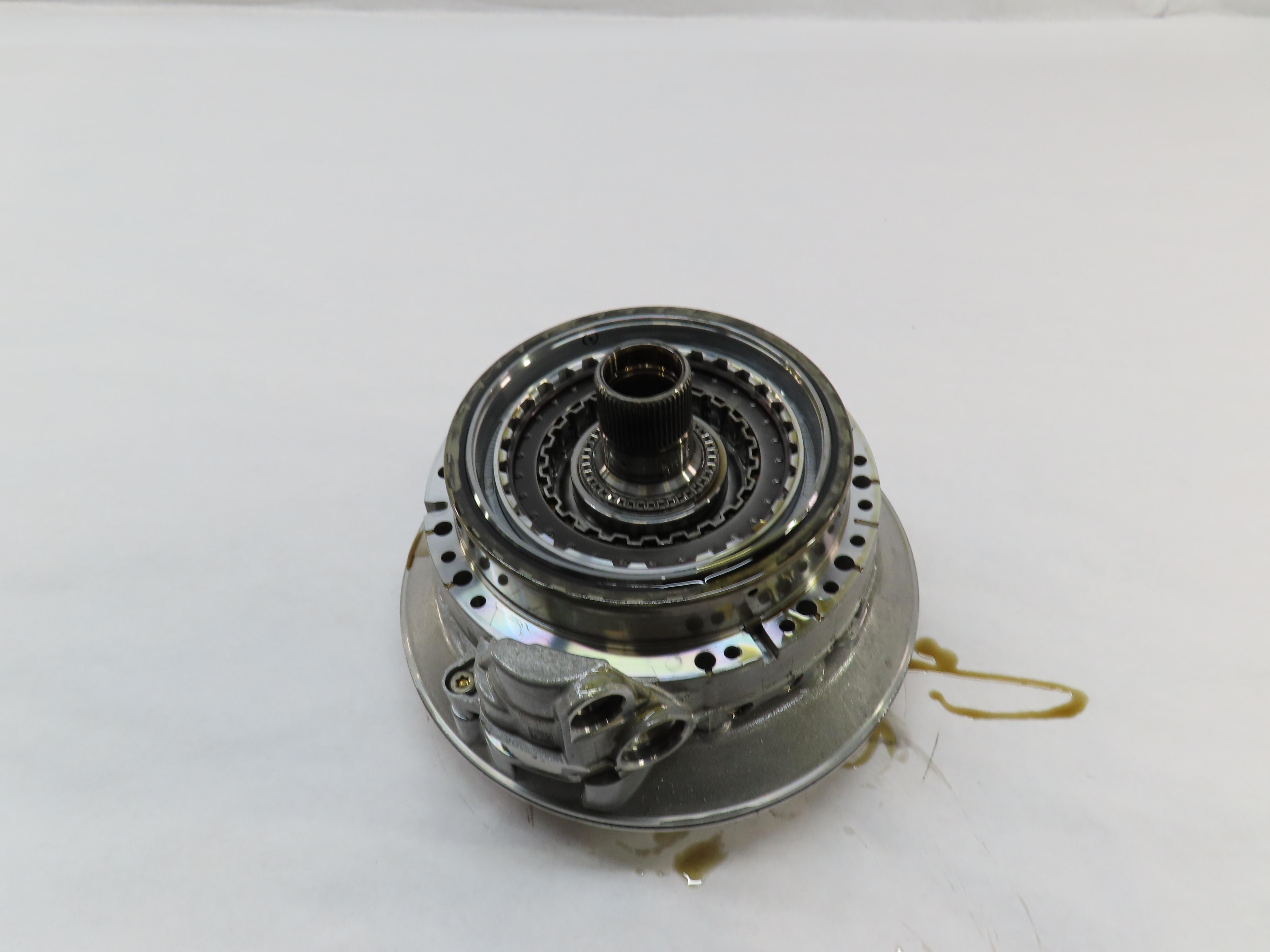 2014-2015 BMW X1 (E84) 28i RWD A/T AUTO AUTOMATIC TRANSMISSION OIL PUMP — exact item pictured