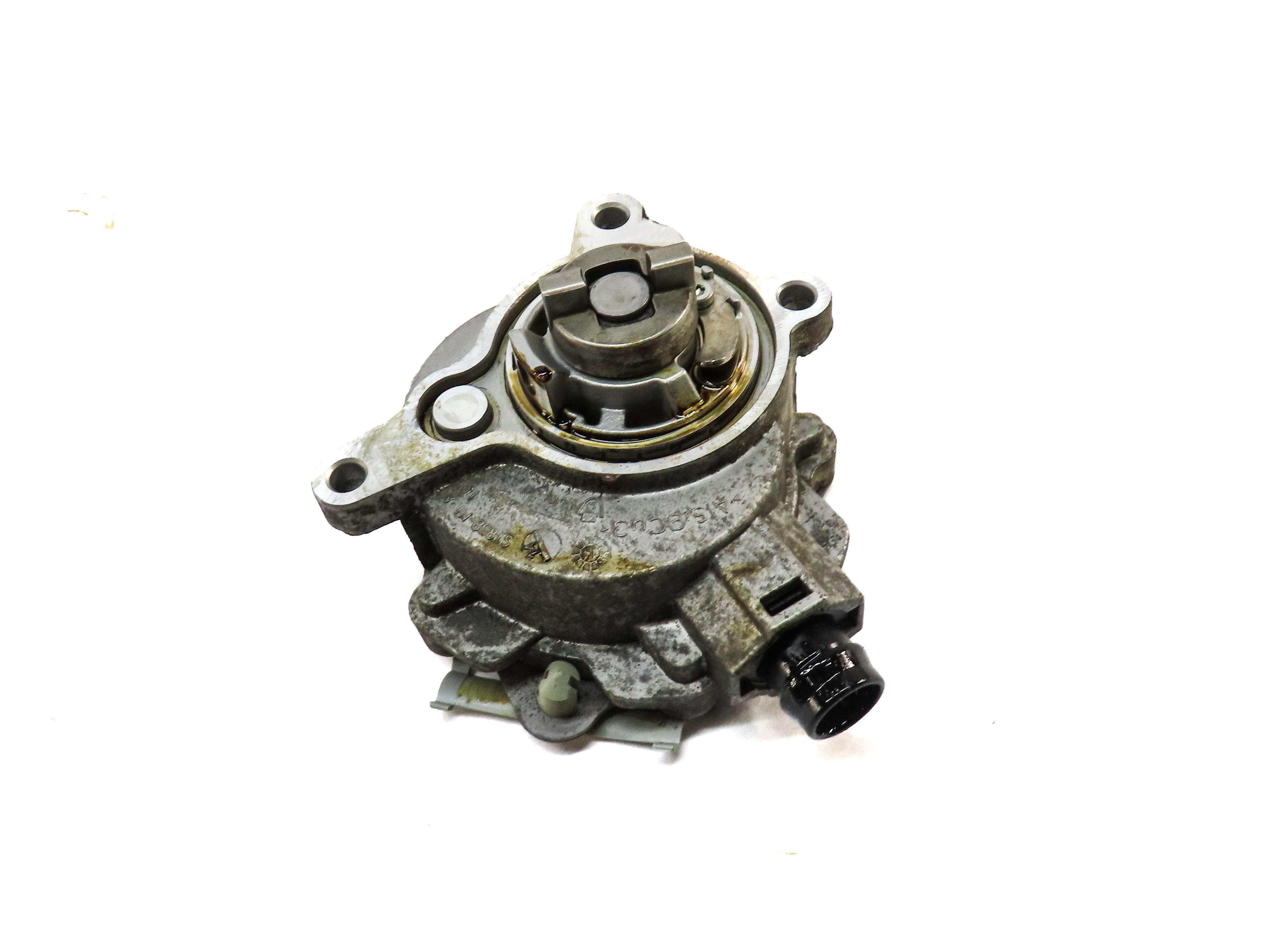 12-17 JAGUAR XE XF / RANGE ROVER EVOQUE DISCOVERY LR2 - 2.0L BRAKE VACUUM PUMP — exact item pictured