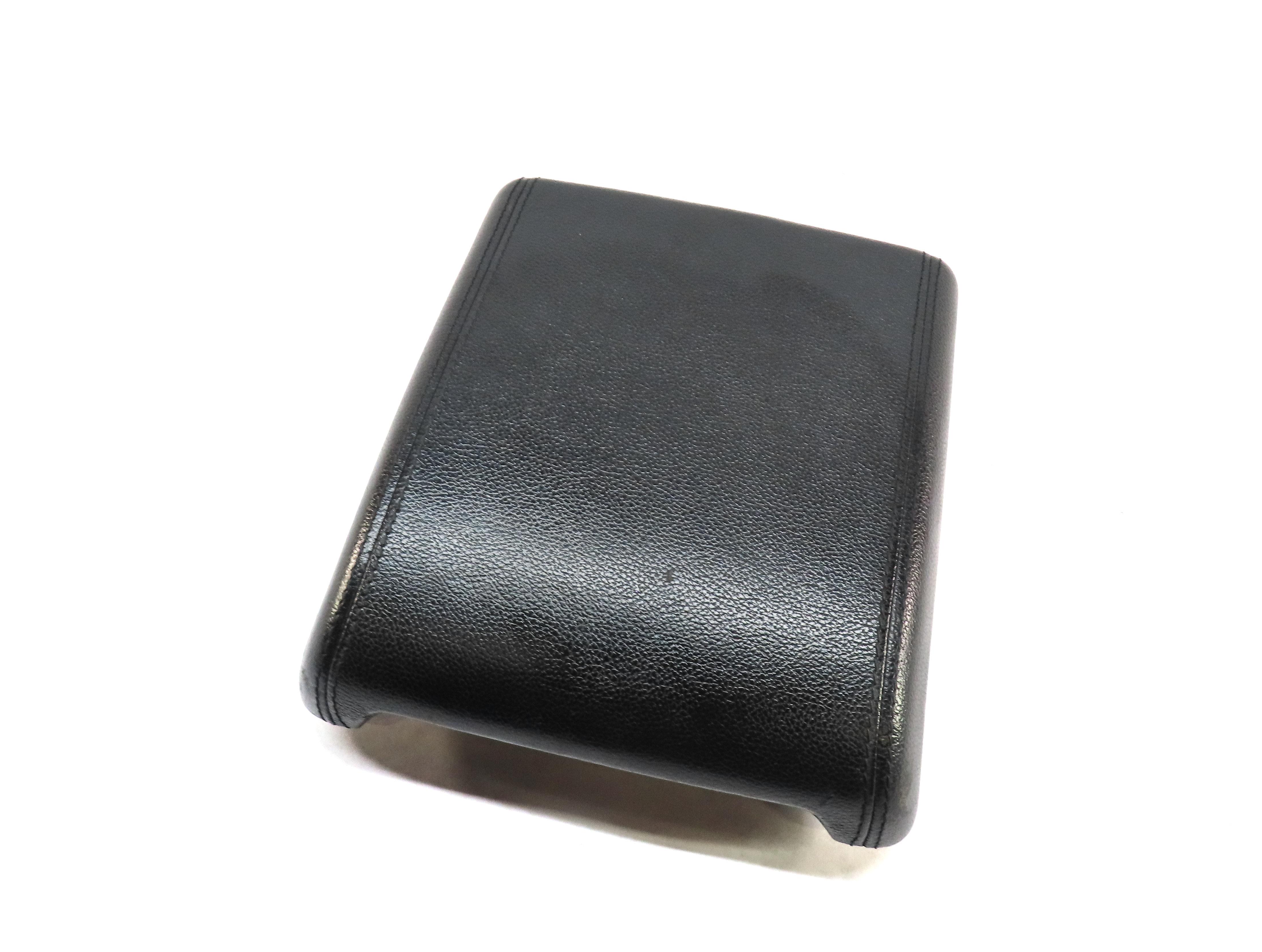 2012-2015 RANGE ROVER EVOQUE (L538) FRONT CENTER CONSOLE ARMREST LID (BLACK) — exact item pictured