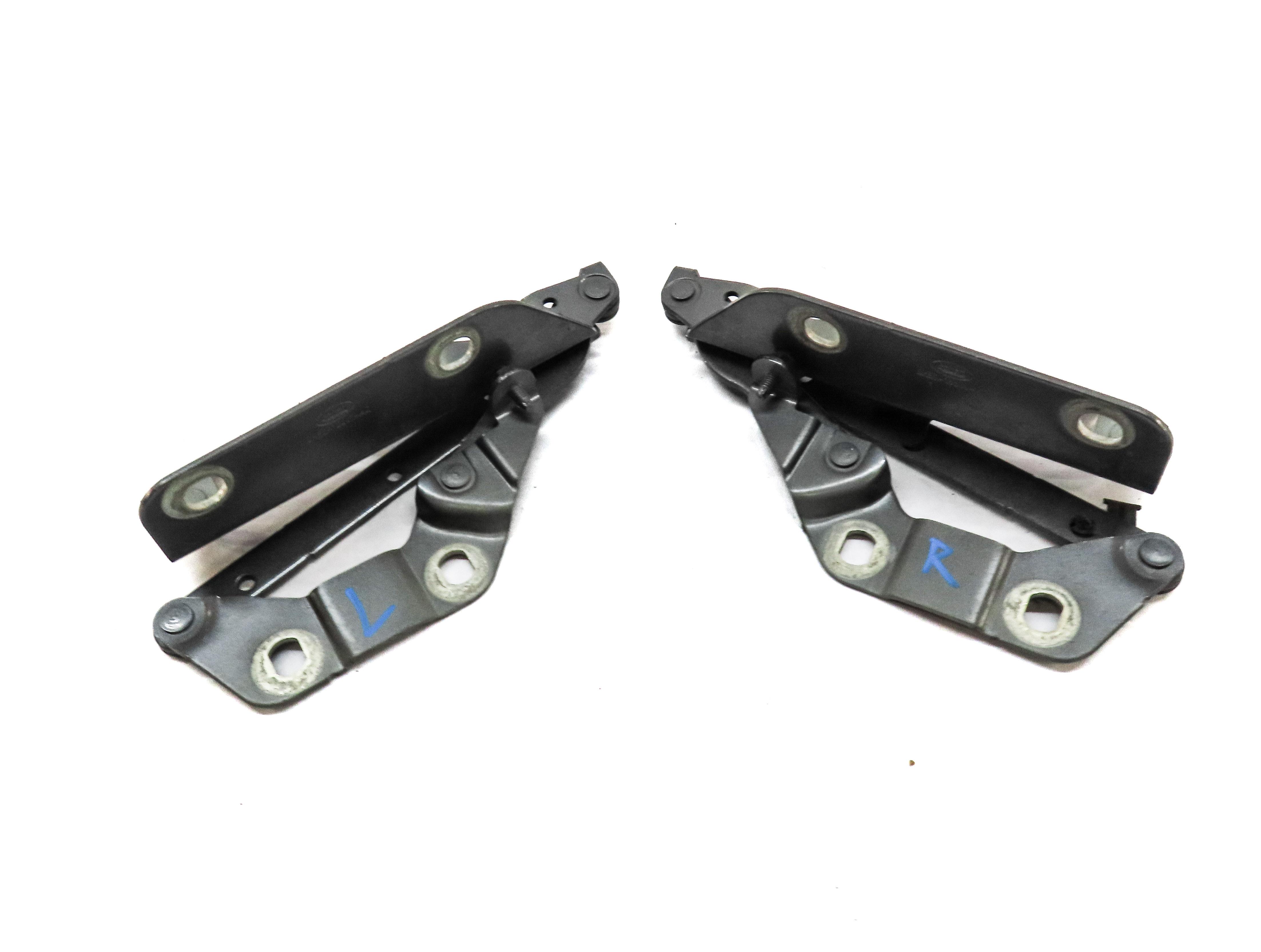 08-19 LAND ROVER LR2 RANGE ROVER EVOQUE (L538) FRONT HOOD HINGE SET CORRIS GRAY — exact item pictured