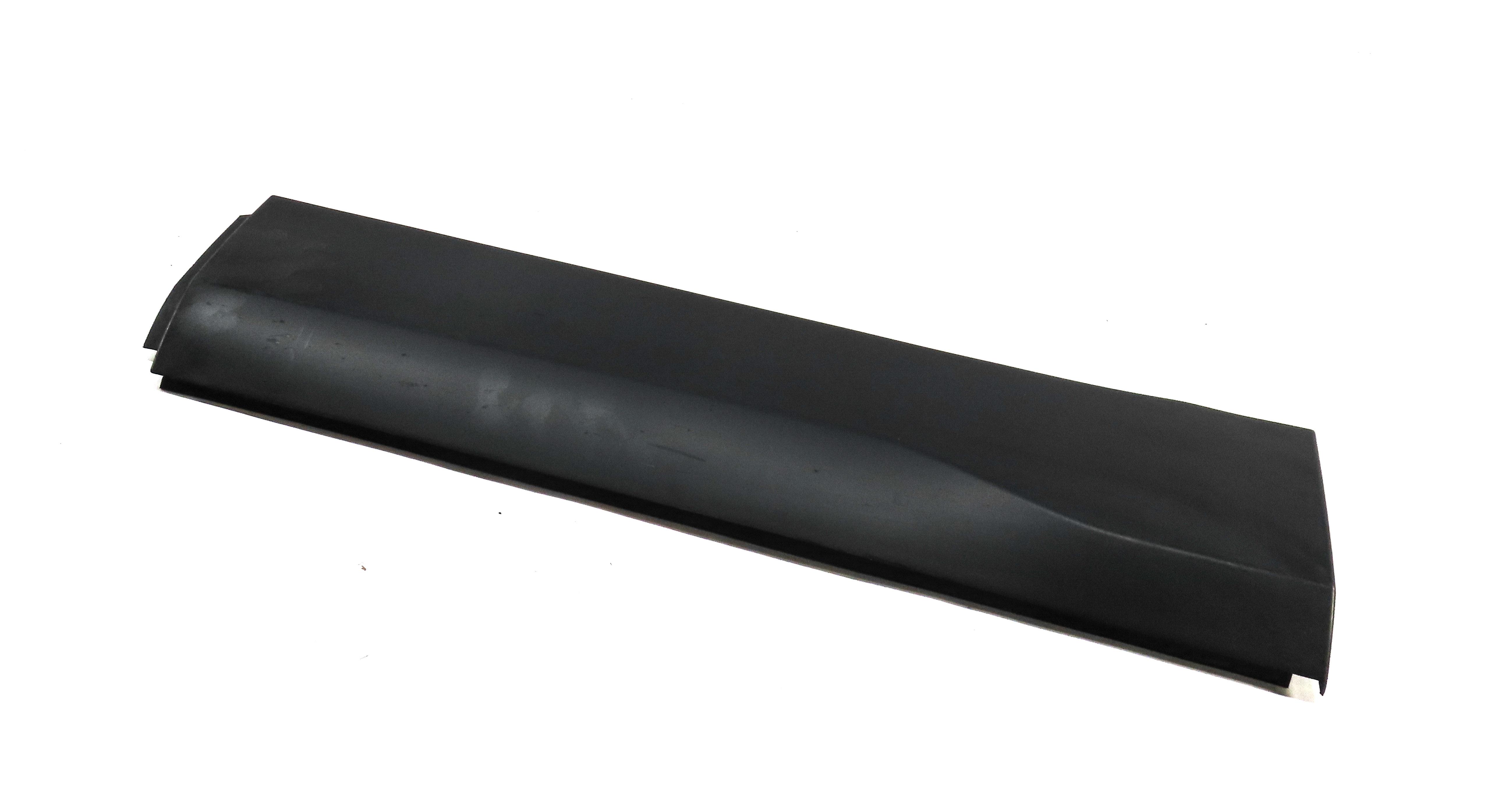 2015-2019 LAND ROVER DISCOVER SPORT (L550) REAR LEFT LOWER DOOR MOULDING TRIM — exact item pictured