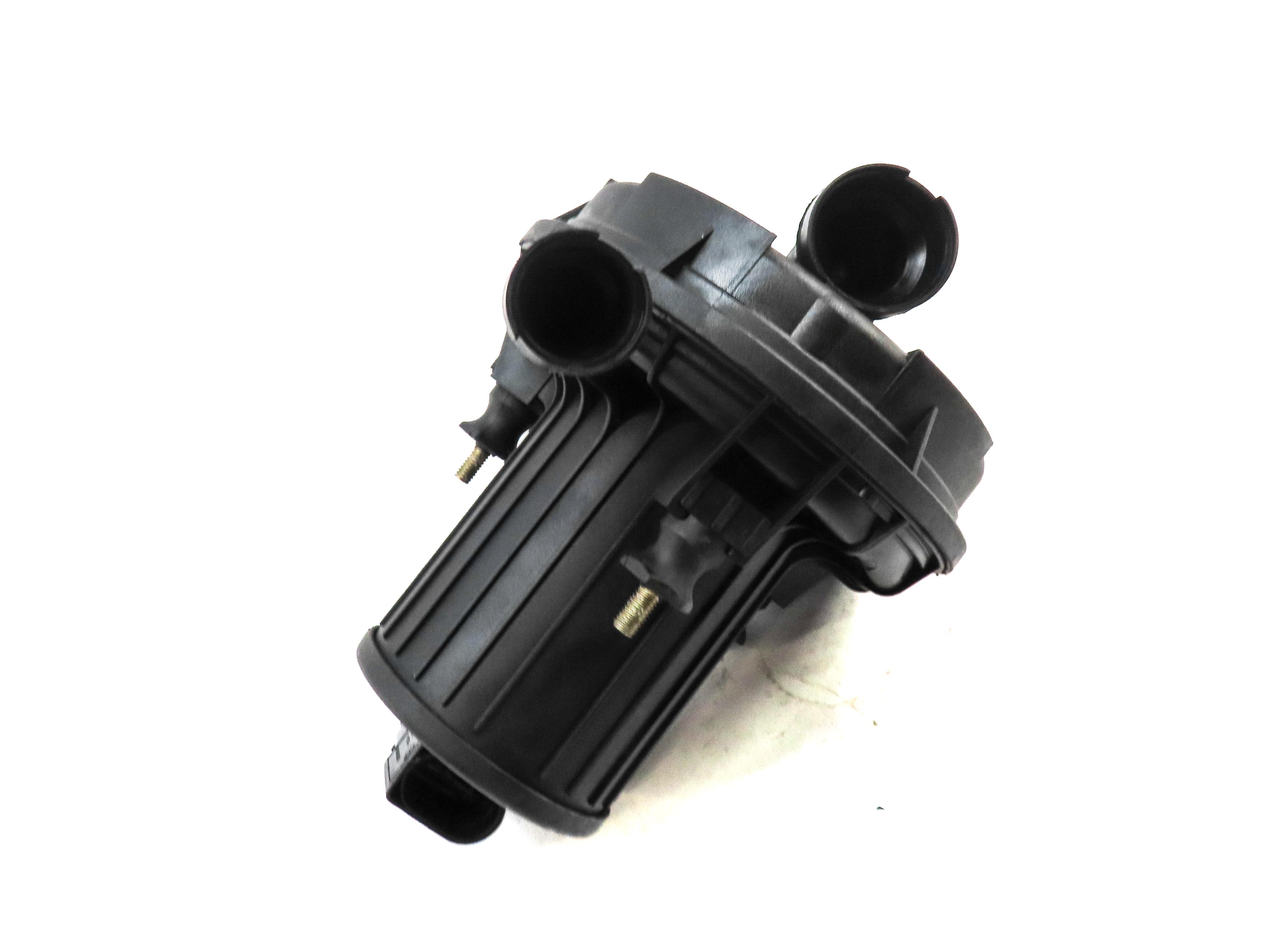 2004-2006 PORSCHE CAYENNE (955) 3.2L SECONDARY AIR INJECTION SMOG EMISSIONS PUMP — exact item pictured