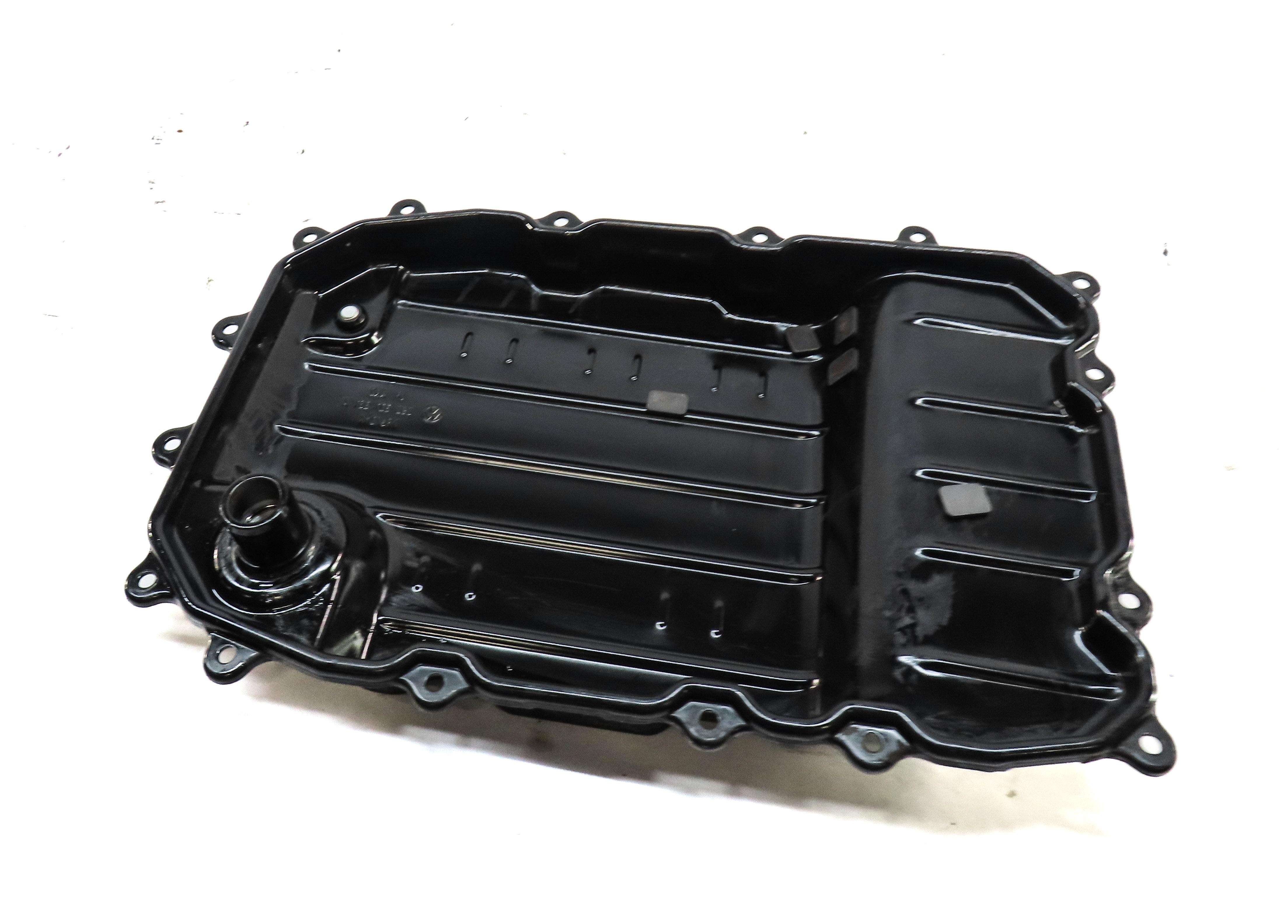 03-10 PORSCHE CAYENNE (955 957) AUTO AUTOMATIC TRANSMISSION OIL PAN FLUID PAN — exact item pictured