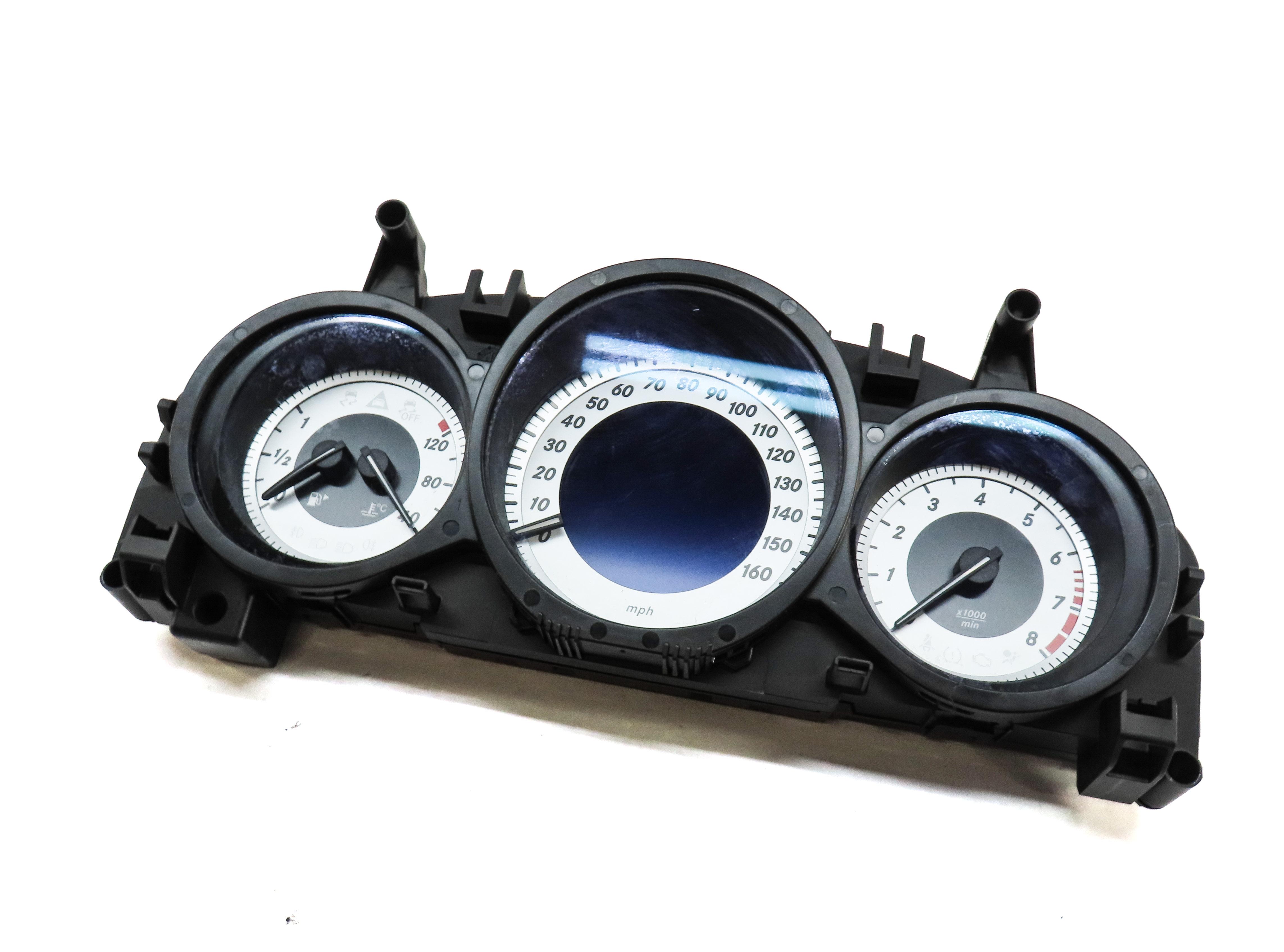 2012 MERCEDES C250 C300 C350 (C204 W204) SPEEDOMETER GAUGE CLUSTER (81k MILES) — exact item pictured