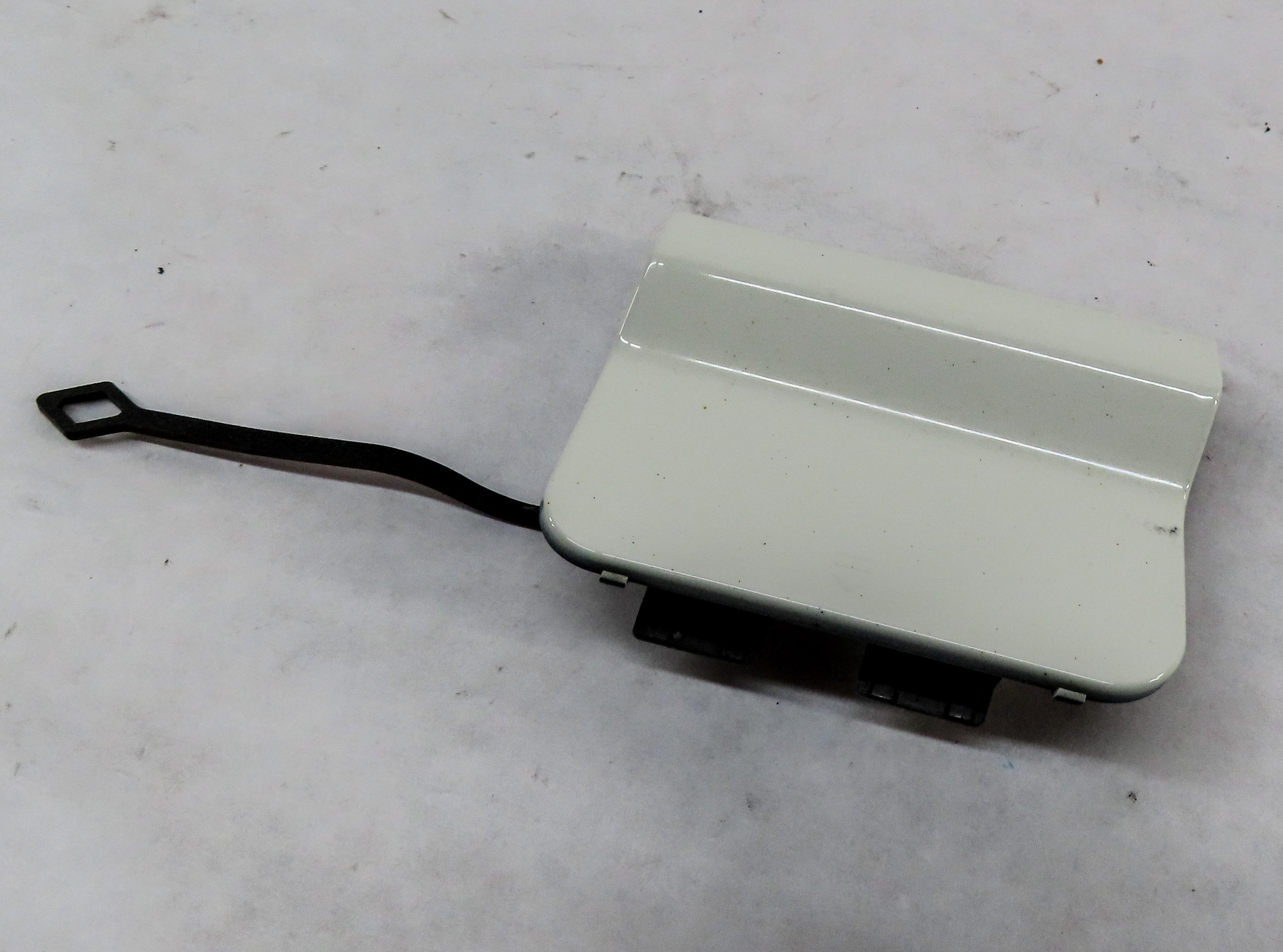 2012 MERCEDES C250 (W204) REAR TOWING EYE TOW HOOK COVER TRIM (CALCITE WHITE) — exact item pictured