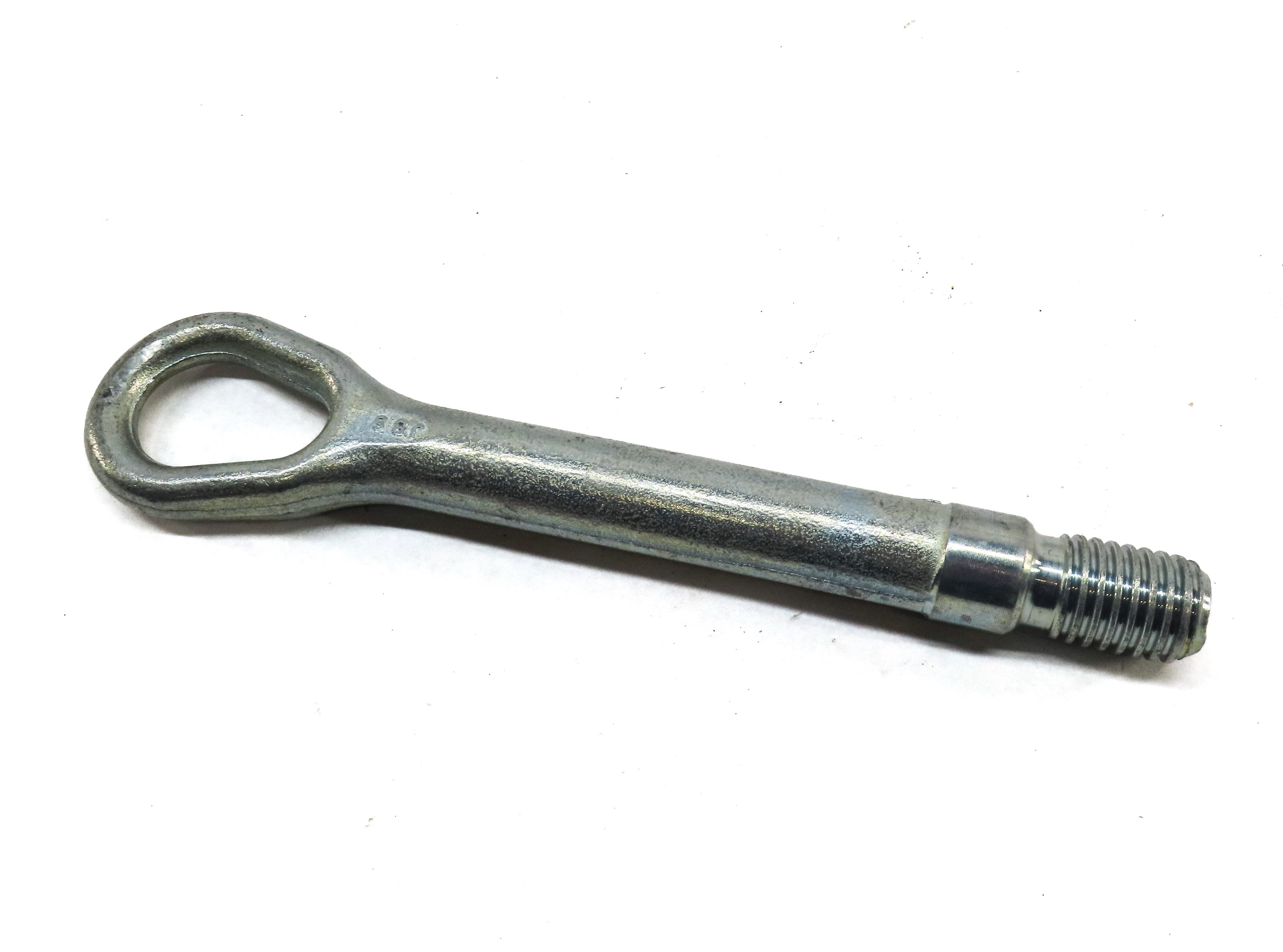 2012 MERCEDES C250 (W204) TOWING EYE TOW HOOK — exact item pictured