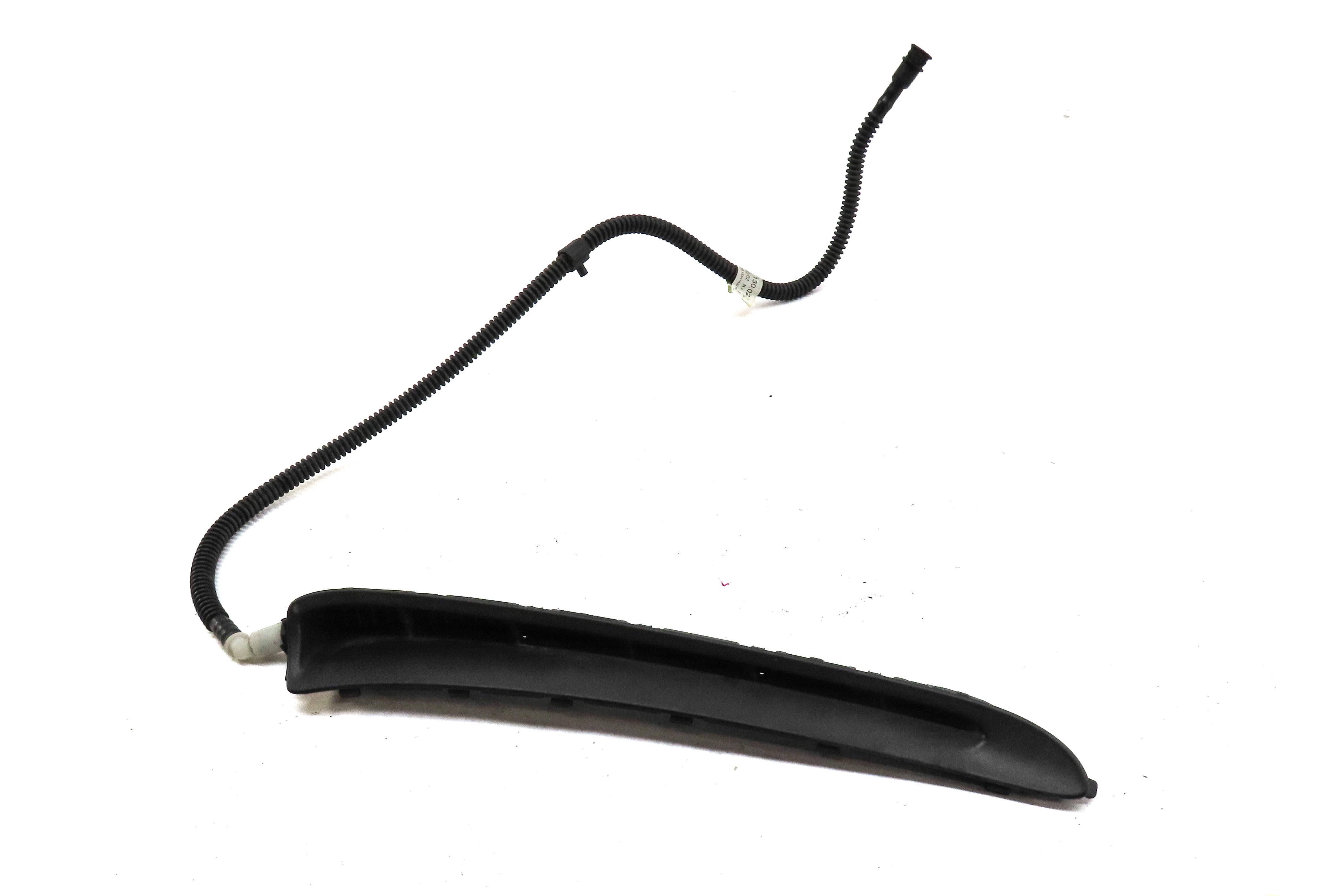 2012 PORSCHE PANAMERA (970 G1) FRONT RIGHT FENDER AIR VENT GRILLE 97050435400 — exact item pictured