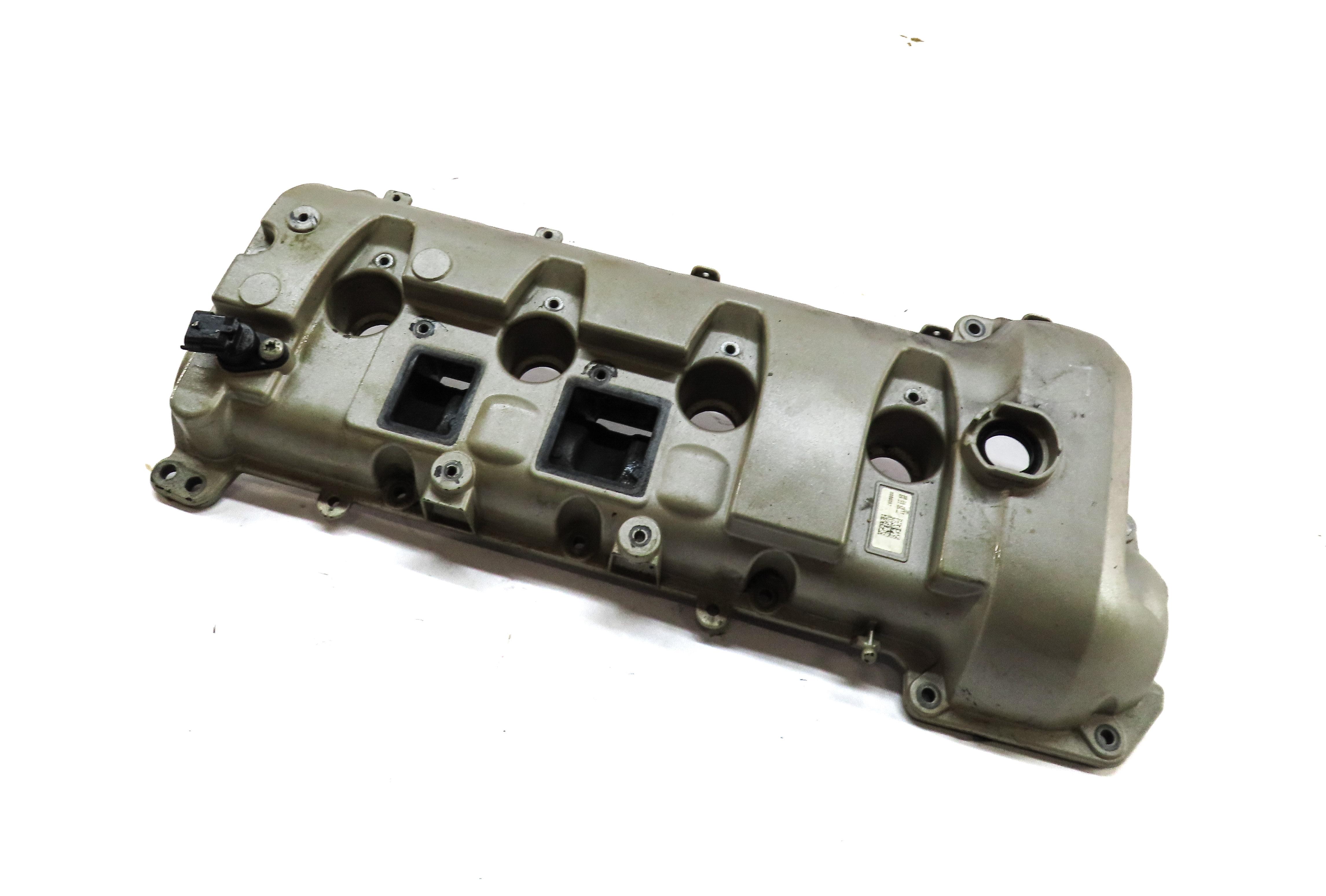 2010-2018 PORSCHE CAYENNE PANAMERA (958 970 G1) 4.8L V8 ENGINE LEFT VALVE COVER — exact item pictured