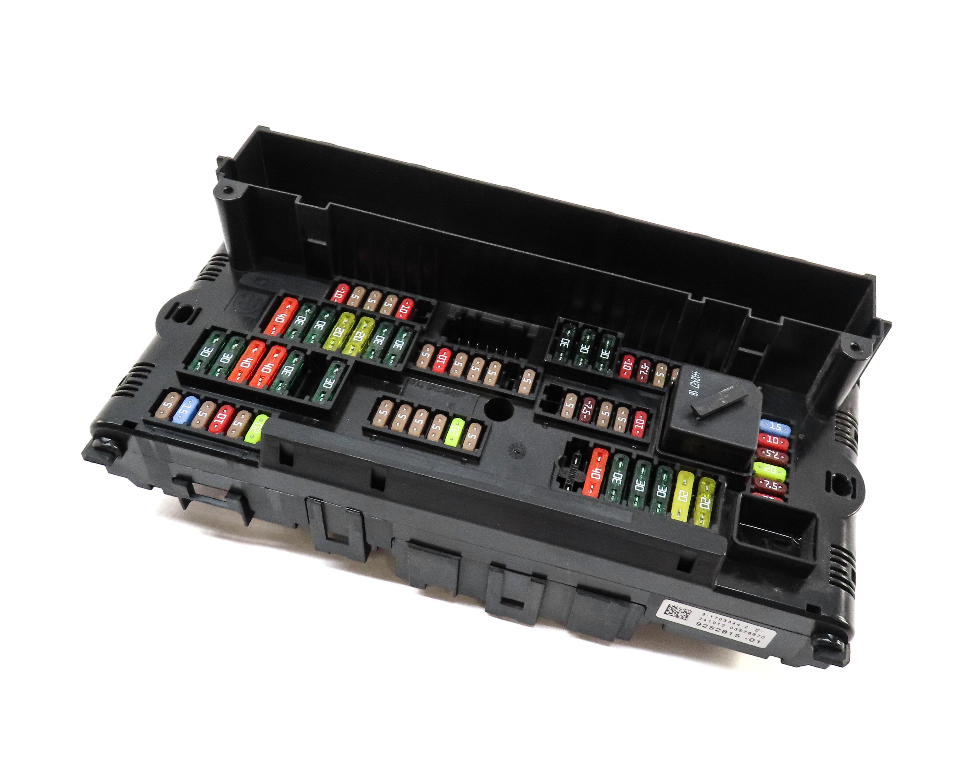 2013 BMW 640i LCI (F12) CONVERTIBLE FRONT POWER DISTRIBUTION CONTROL MODULE — exact item pictured