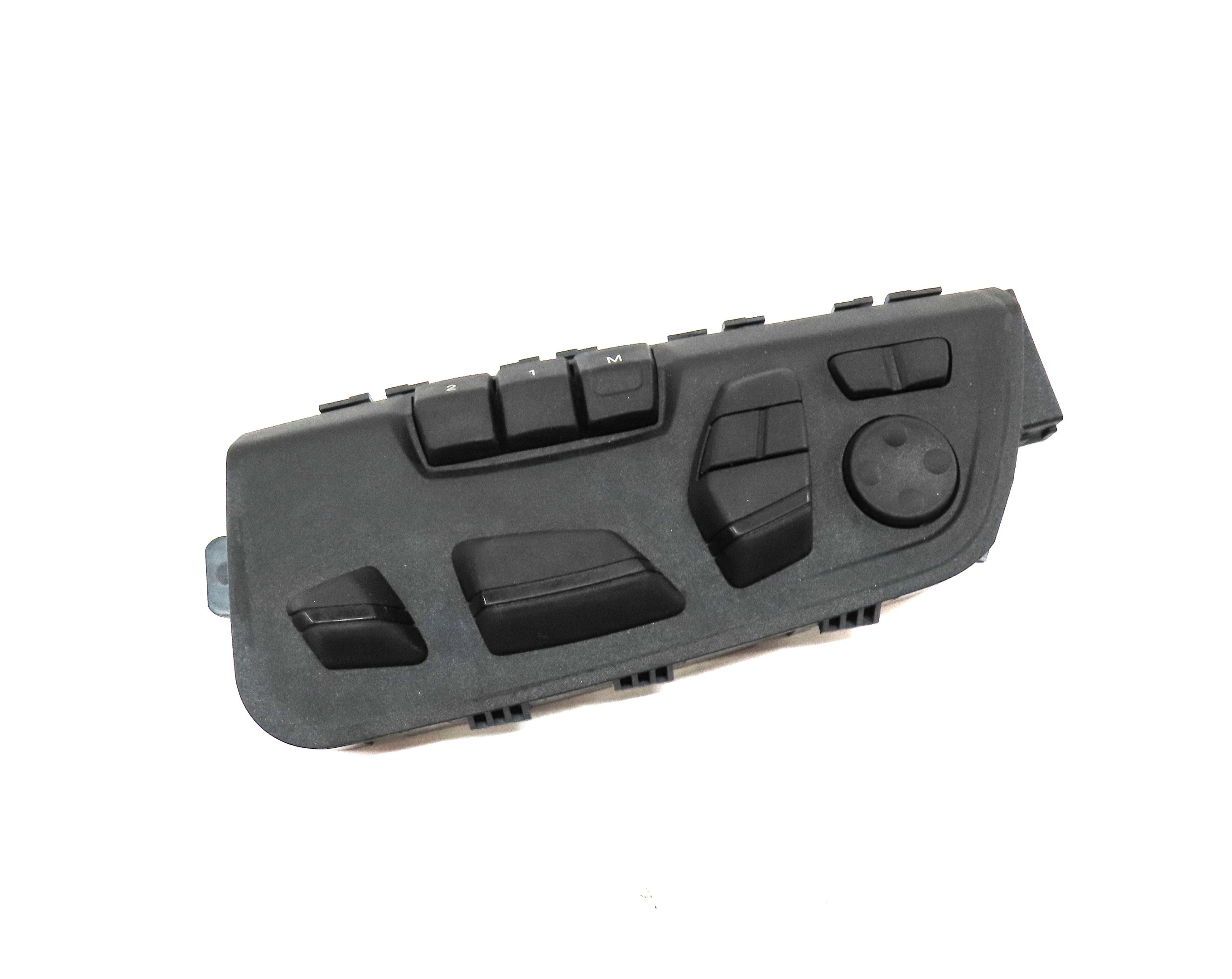 2013 BMW 640i LCI (F12) FRONT LEFT DRIVER MEMORY SEAT ADJUSTMENT SWITCH — exact item pictured