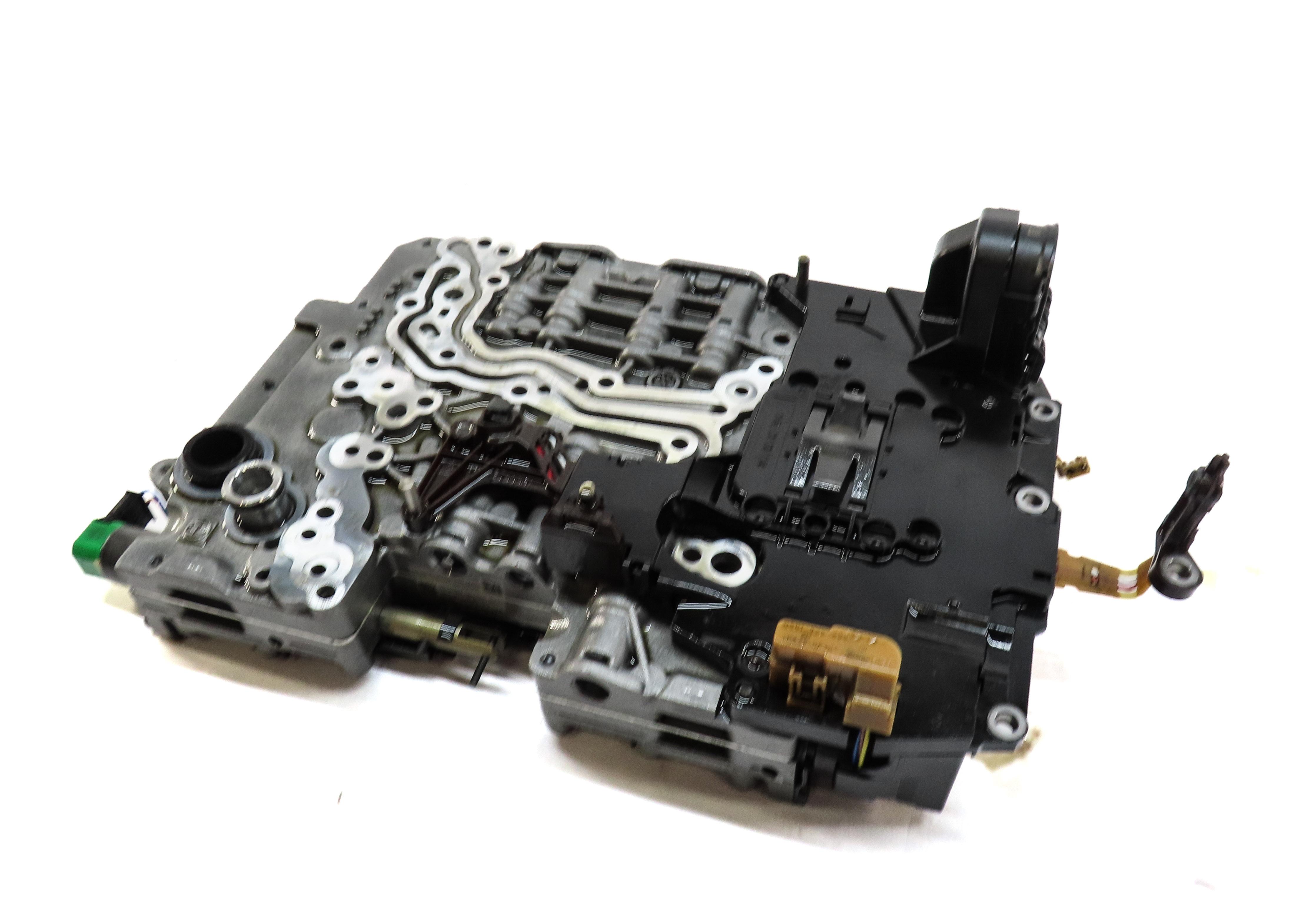 2013-2015 BMW 640i (F06 F12 F13) 3.0L TURBO 8HP45 AUTO TRANSMISSION VALVE BODY — exact item pictured