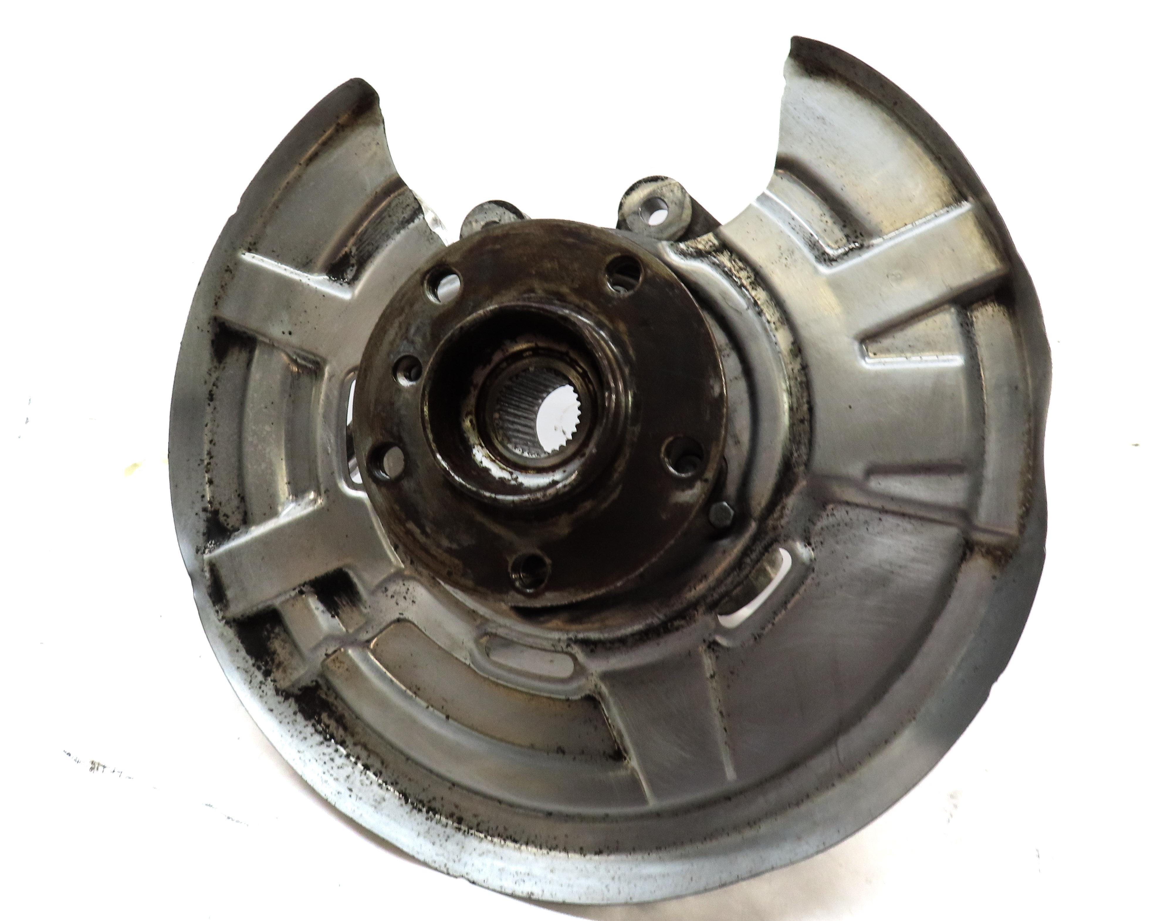 12-18 BMW 640i 650i (F06 F12 F13) REAR RIGHT PASSENGER SPINDLE KNUCKLE WHEEL HUB — exact item pictured