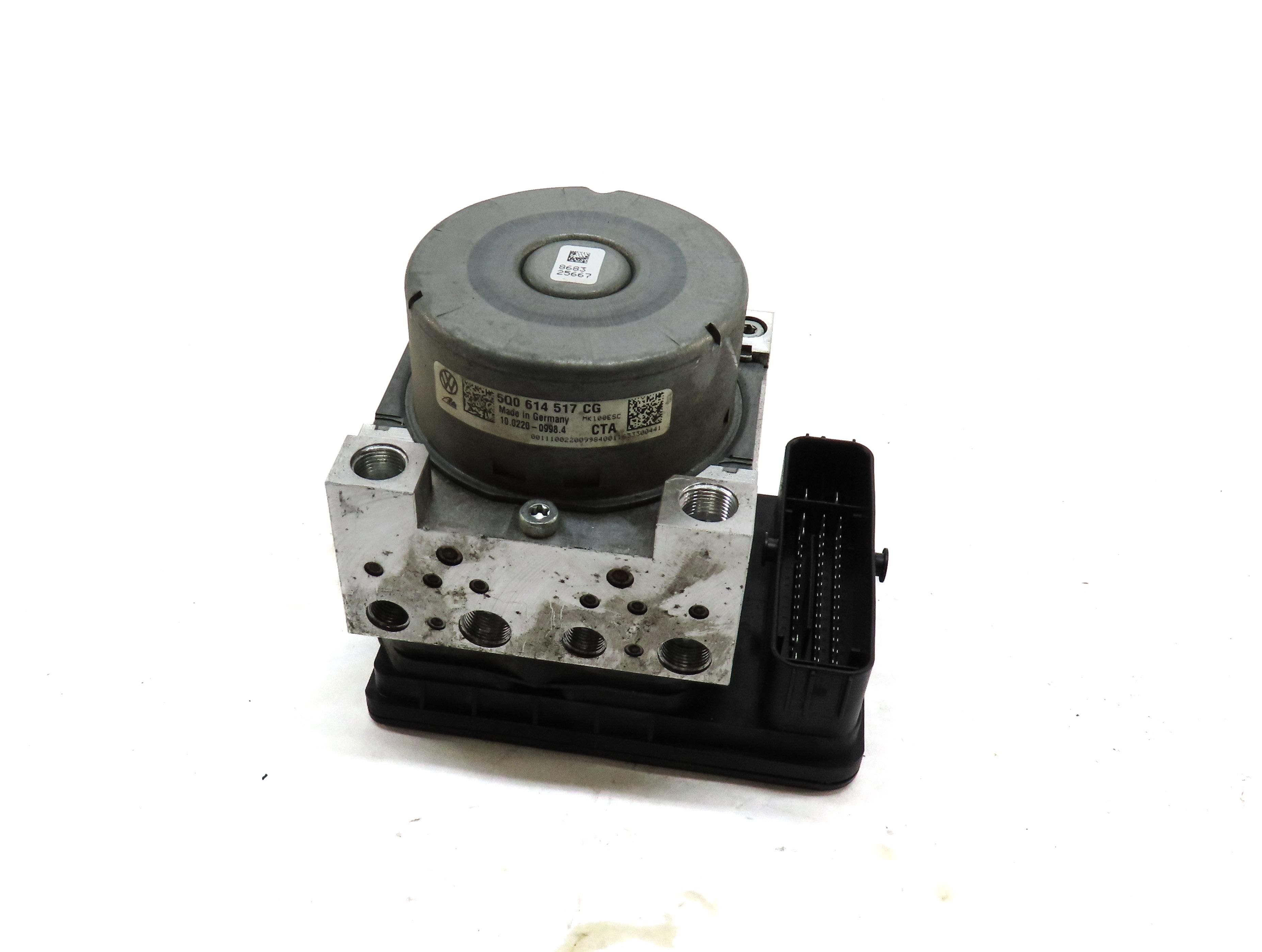 17-18 AUDI A3 (8V) SEDAN CONVERTIBLE ABS ANTI-LOCK BRAKE PUMP w/ CONTROL MODULE — exact item pictured