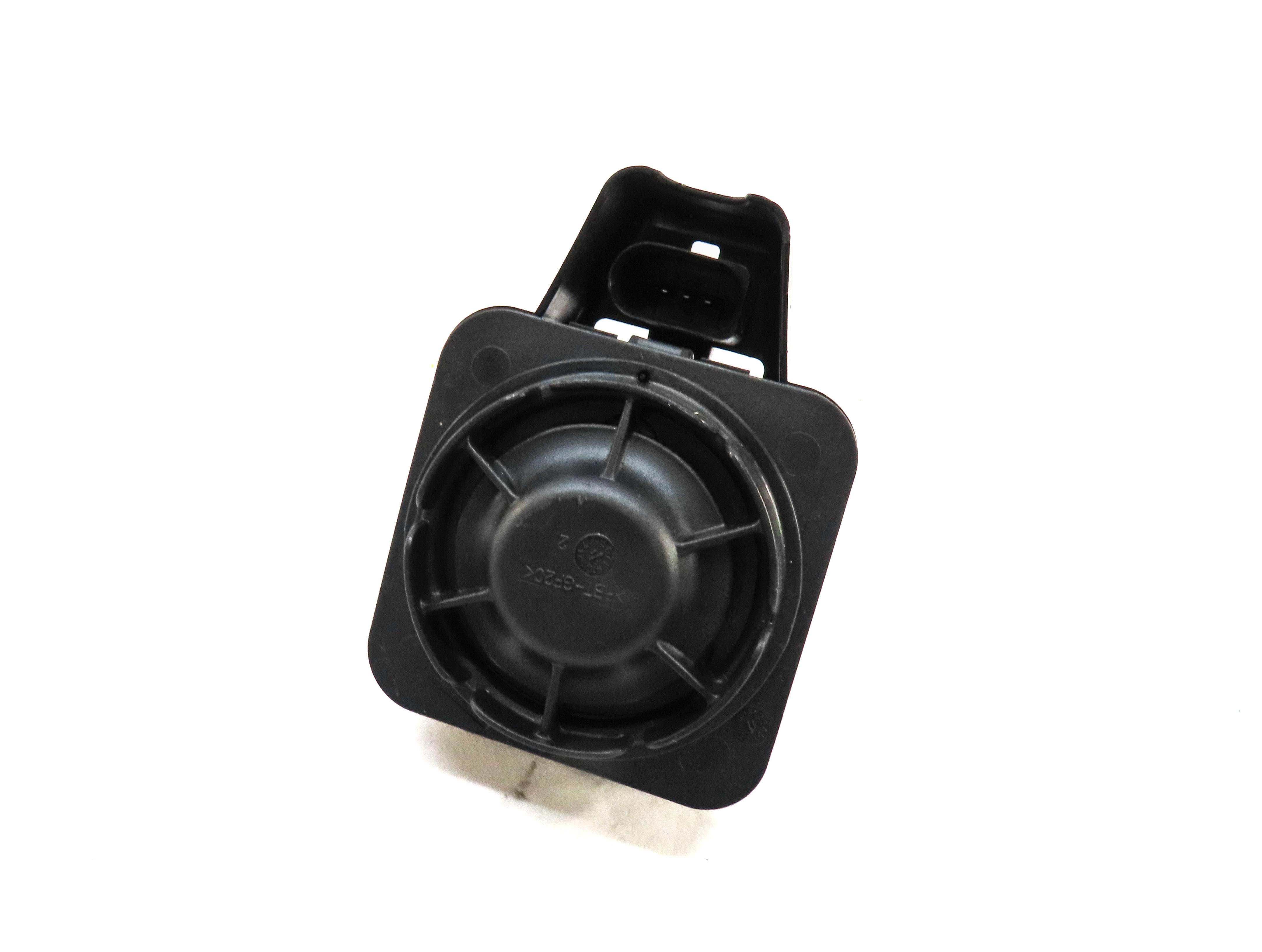 2017 AUDI A3 (8V) SAFETY ANTI-THEFT ALARM SIREN HORN 5Q0951605A — exact item pictured