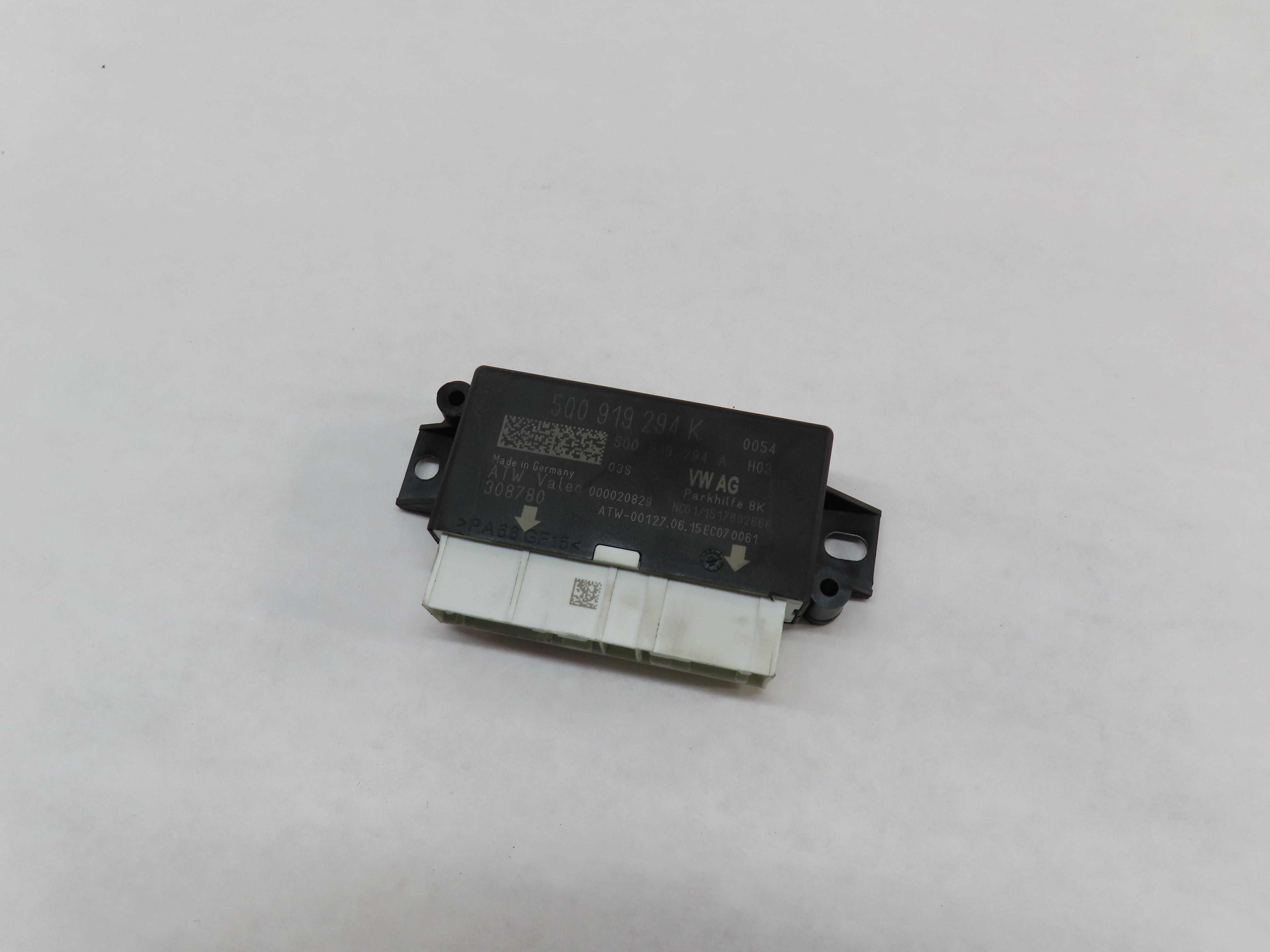 2016 AUDI A3 (8V) FRONT PARK ASSIST PDC CONTROL MODULE 5Q0919294K — exact item pictured