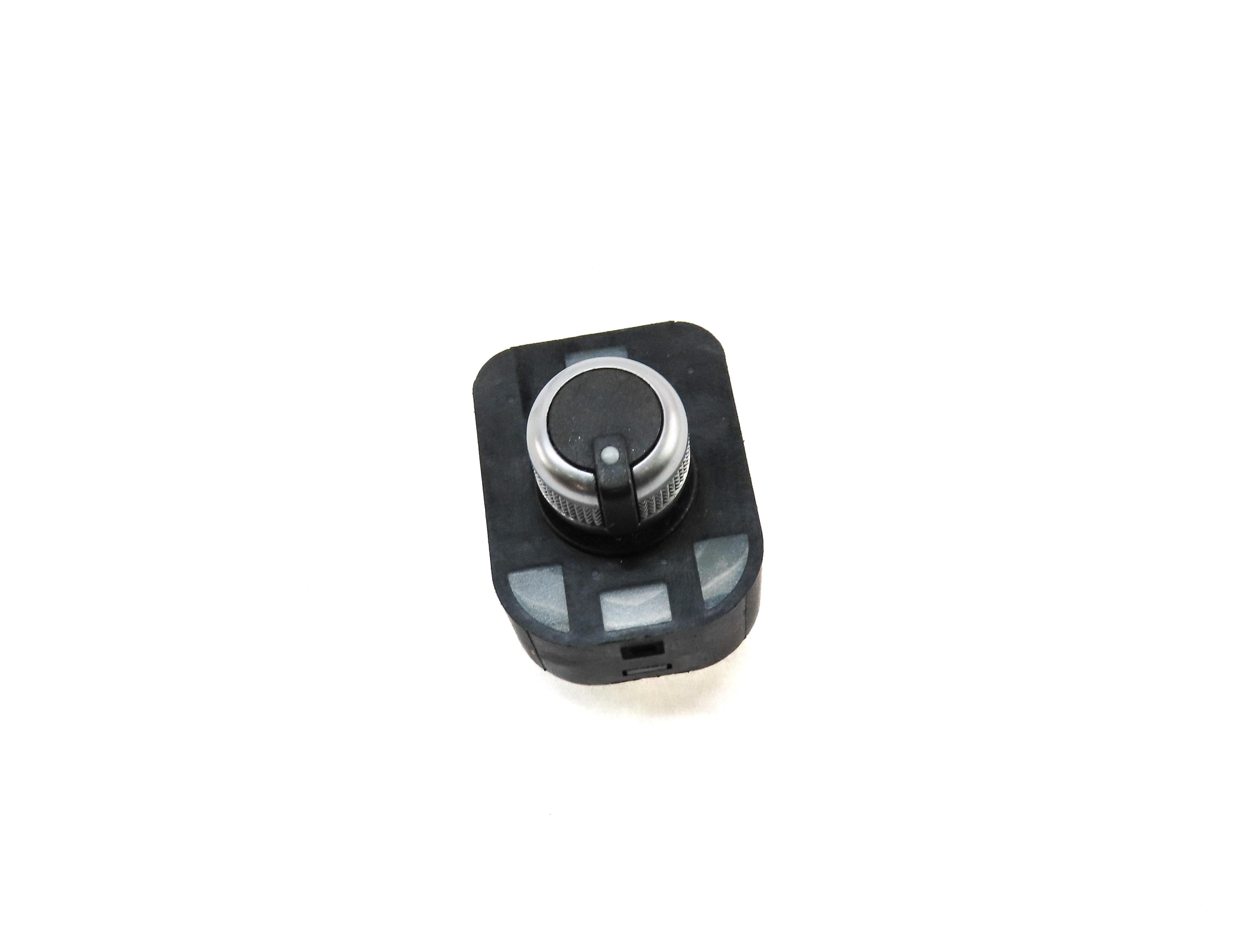 2016 AUDI A3 (8V) FRONT LEFT DRIVER DOOR MIRROR ADJUST SWITCH KNOB BUTTON — exact item pictured