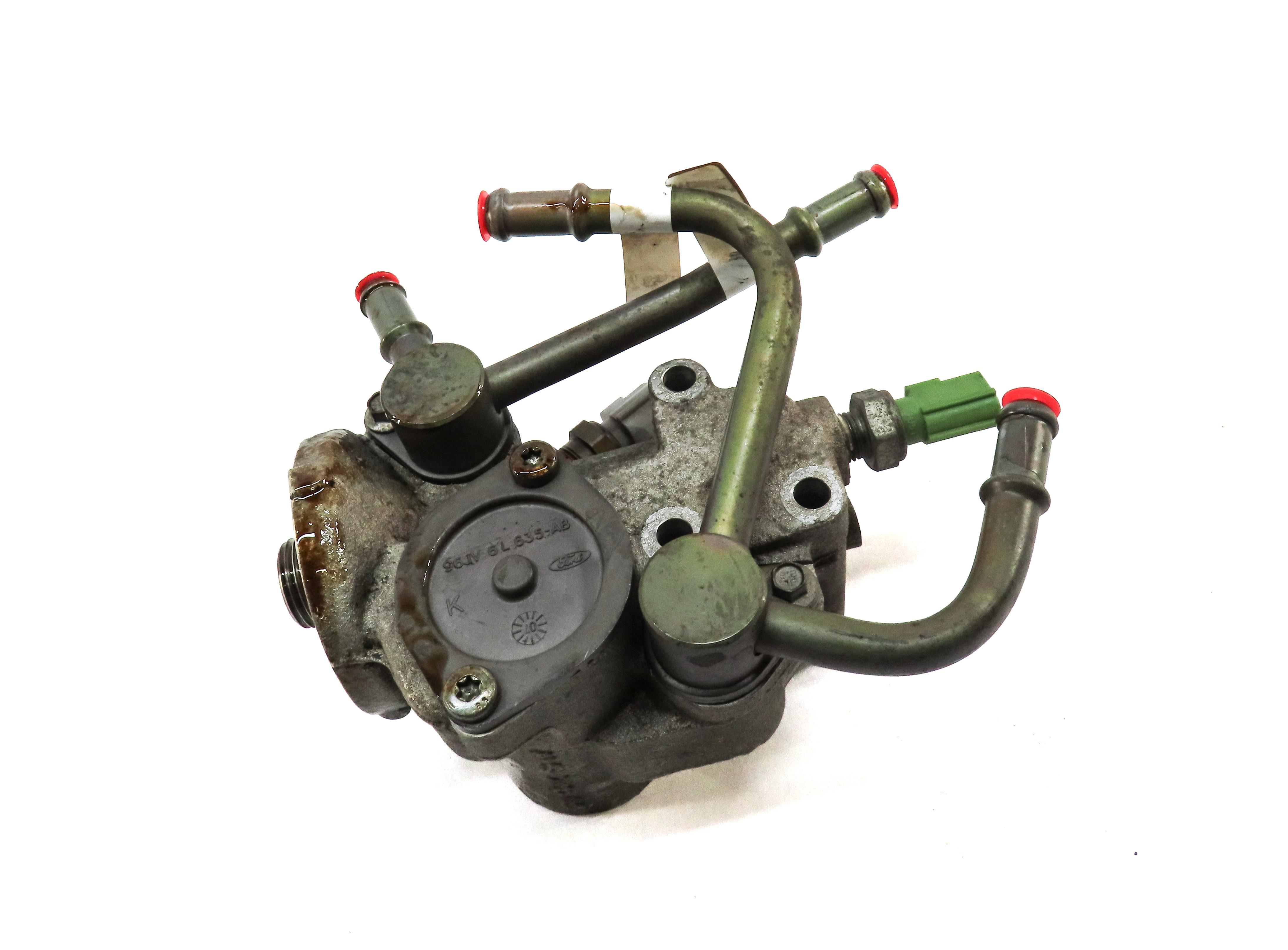 2007 LAND RANGE ROVER (L322) 4.2L SUPER ENGINE OIL FILTER ADAPTER MOUNT — exact item pictured