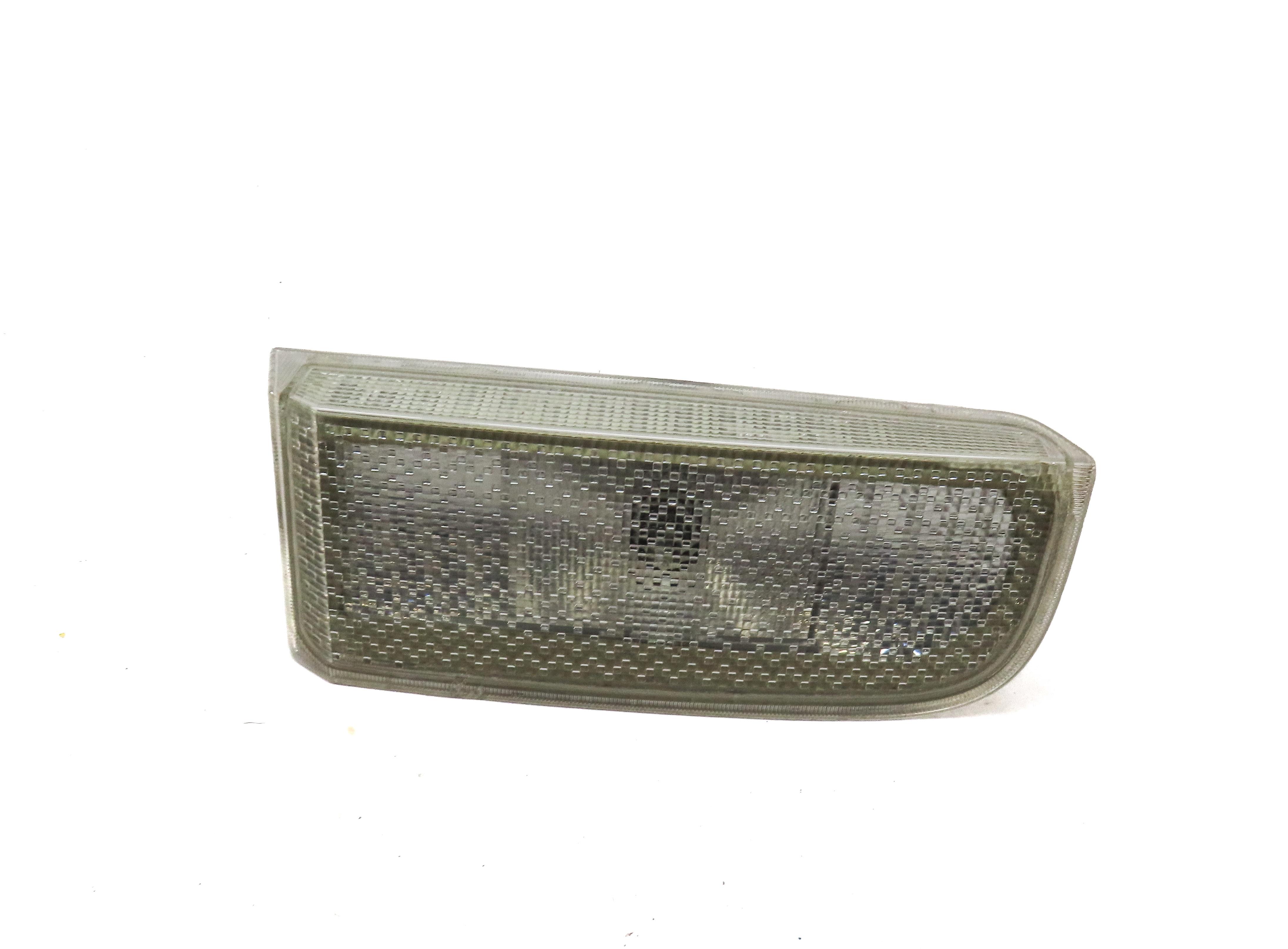 2007 LAND RANGE ROVER (L322) REAR LEFT DRIVER TRUNK TAILGATE REVERSE LIGHT — exact item pictured
