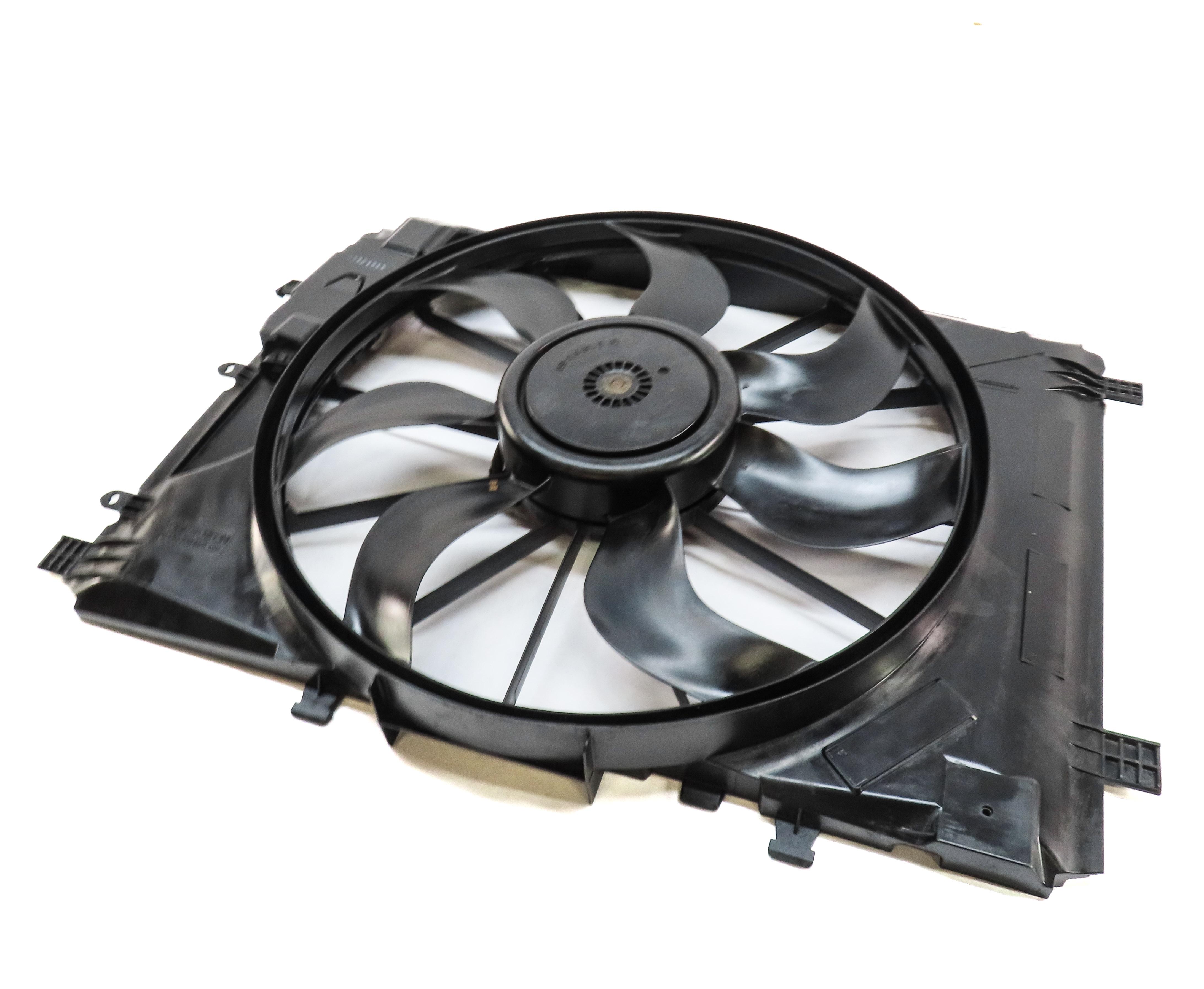 13-20 MERCEDES B CLA GLA SLK CLASS (C117 W172 W246 X156) RADIATOR COOLING FAN — exact item pictured
