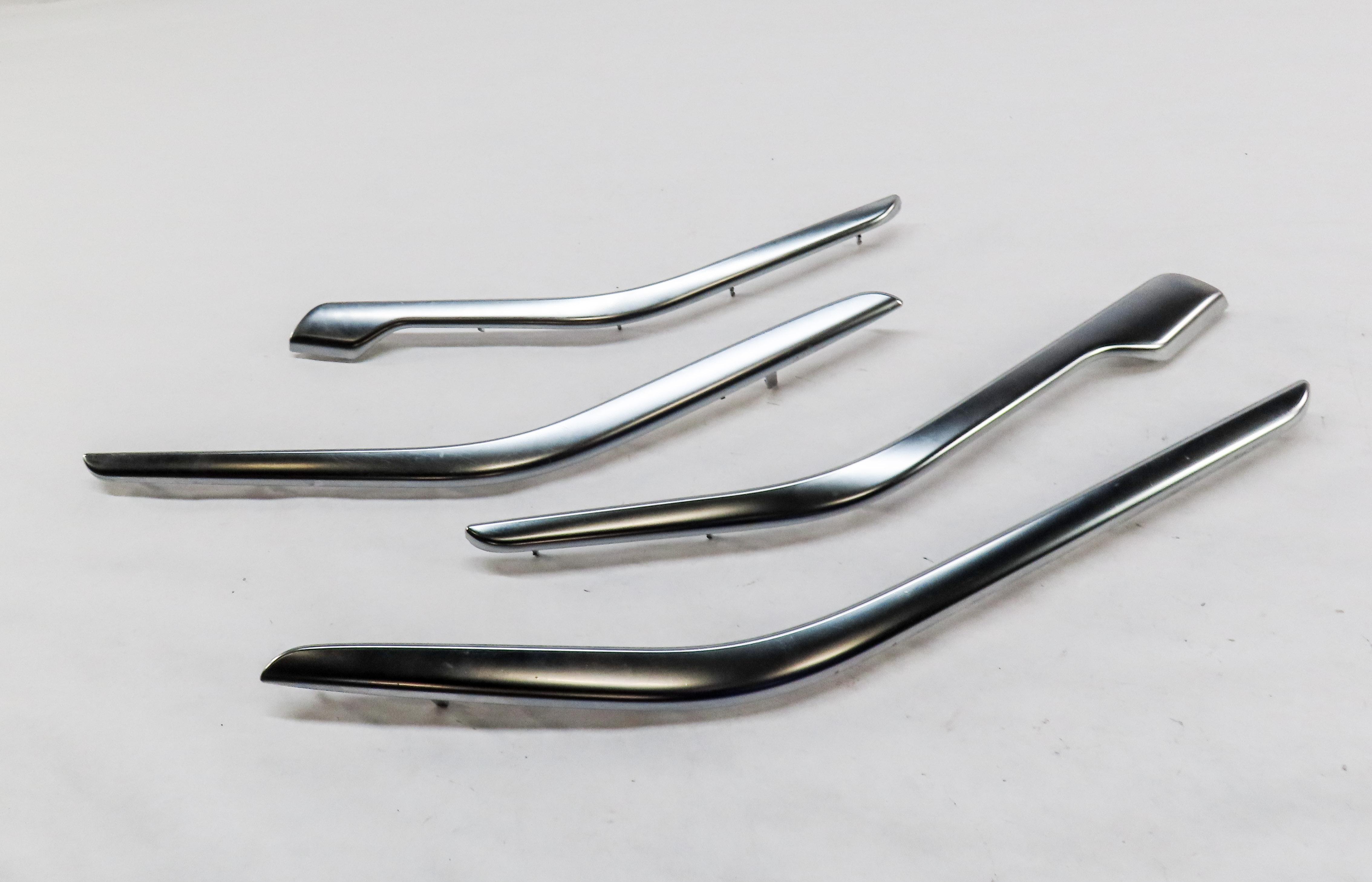 2014 MERCEDES CLA250 (C117 W117) FRONT REAR LEFT RIGHT DOOR ALUMINUM TRIM SET 4 — exact item pictured