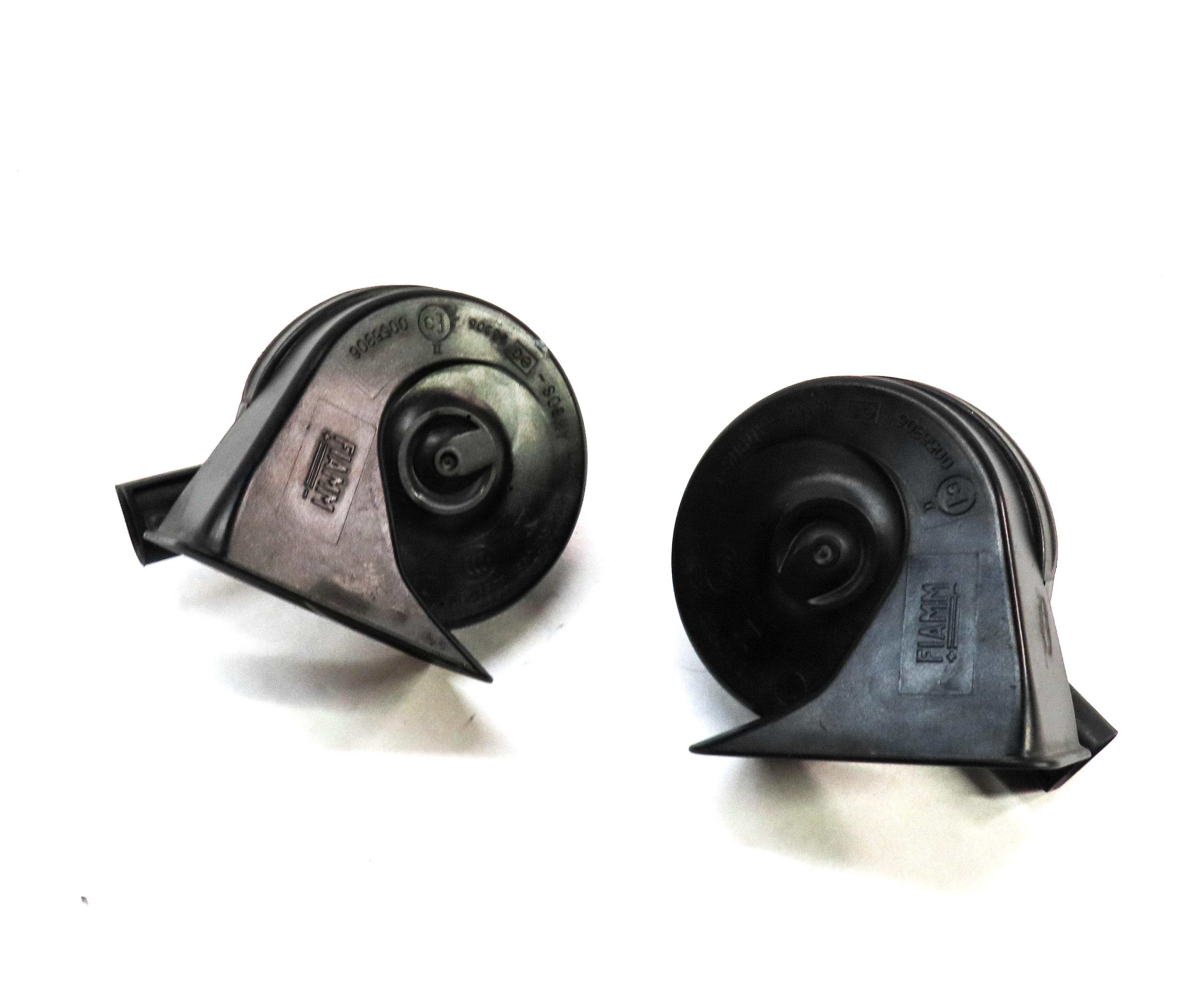14-17 MERCEDES B250 CLA250 GLA250 (C117 W117 W246 X156) HIGH & LOW TONE HORN SET — exact item pictured