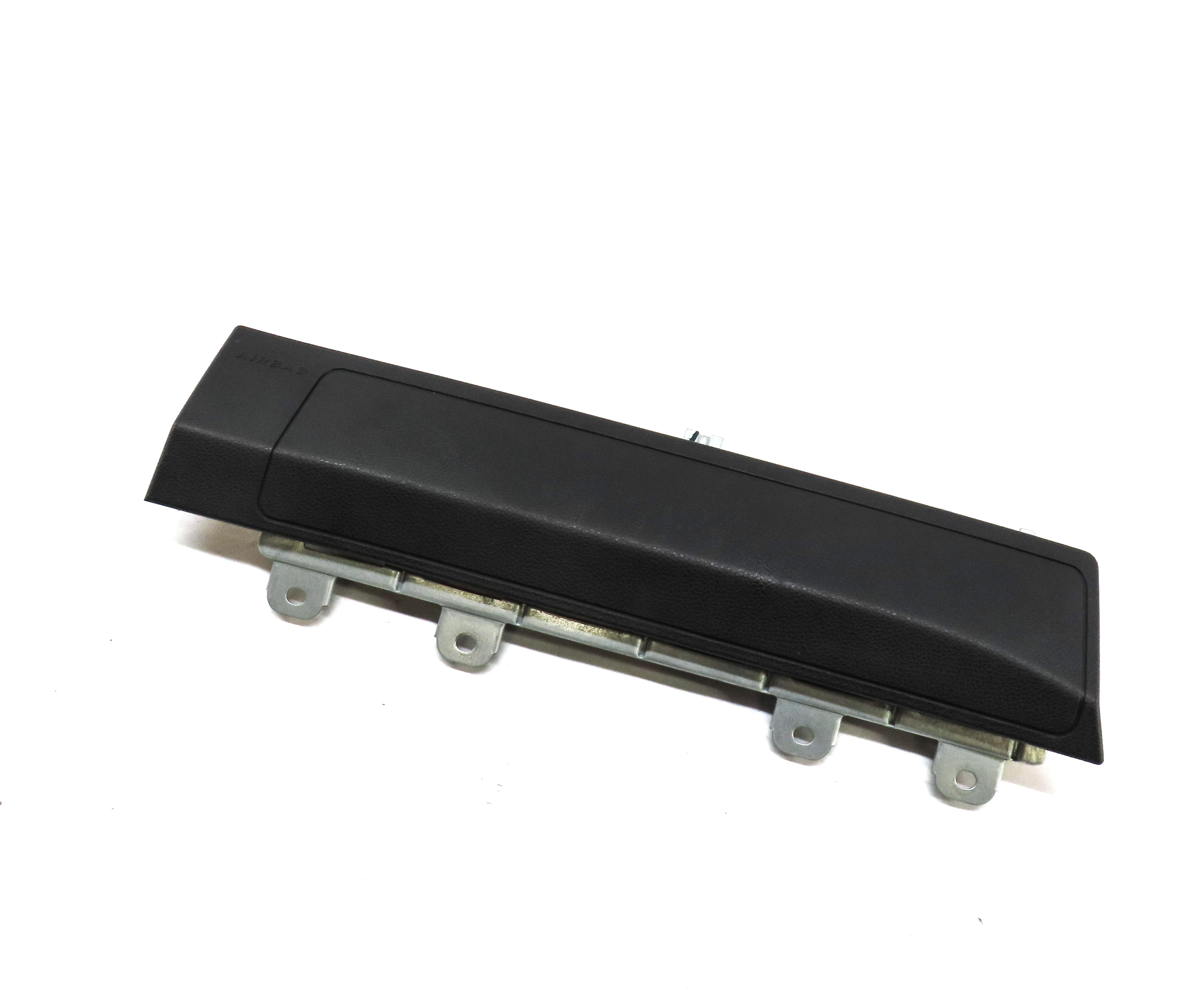 14-20 MERCEDES CLA GLA CLASS (C117 W117 X156) LEFT DRIVER KNEE AIRBAG (BLACK) — exact item pictured