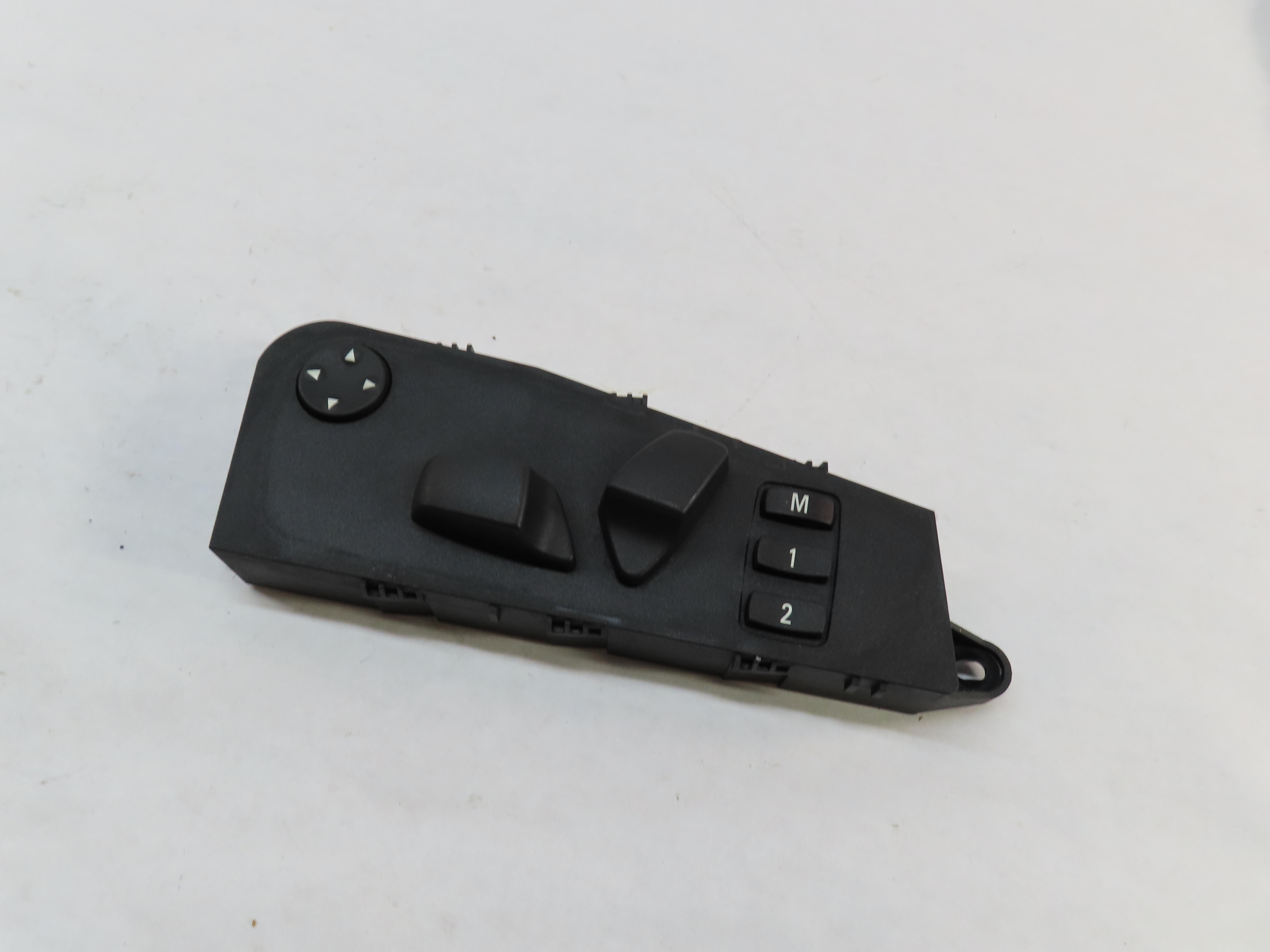 2009 BMW X5 (E70) FRONT LEFT DRIVER MEMORY SEAT ADJUST ADJUSTMENT SWITCH BUTTON — exact item pictured