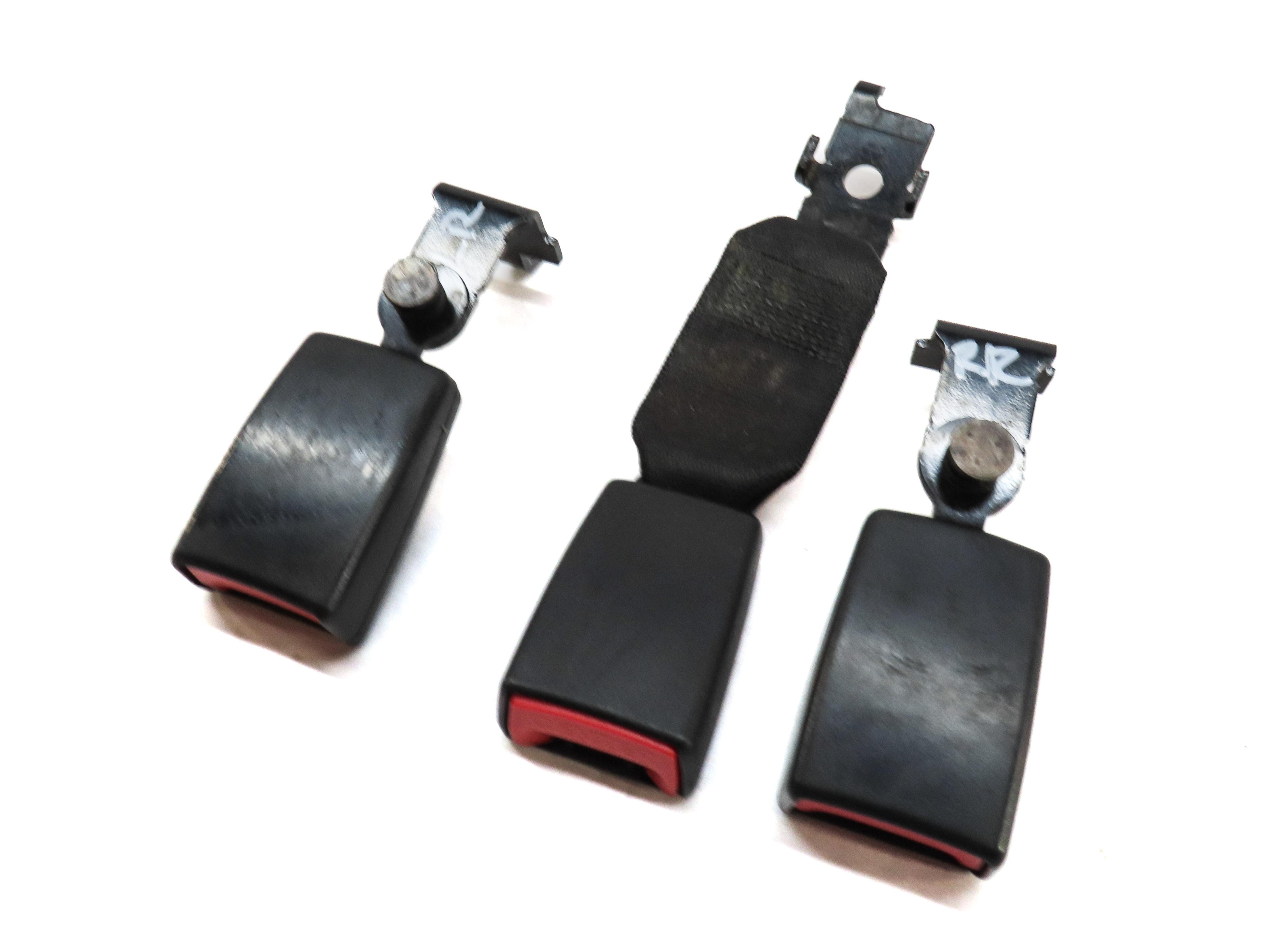 2009 BMW X5 (E70) REAR 2nd SECOND ROW SEAT SEATBELT BUCKLE RECEIVER SET (BLACK) — exact item pictured