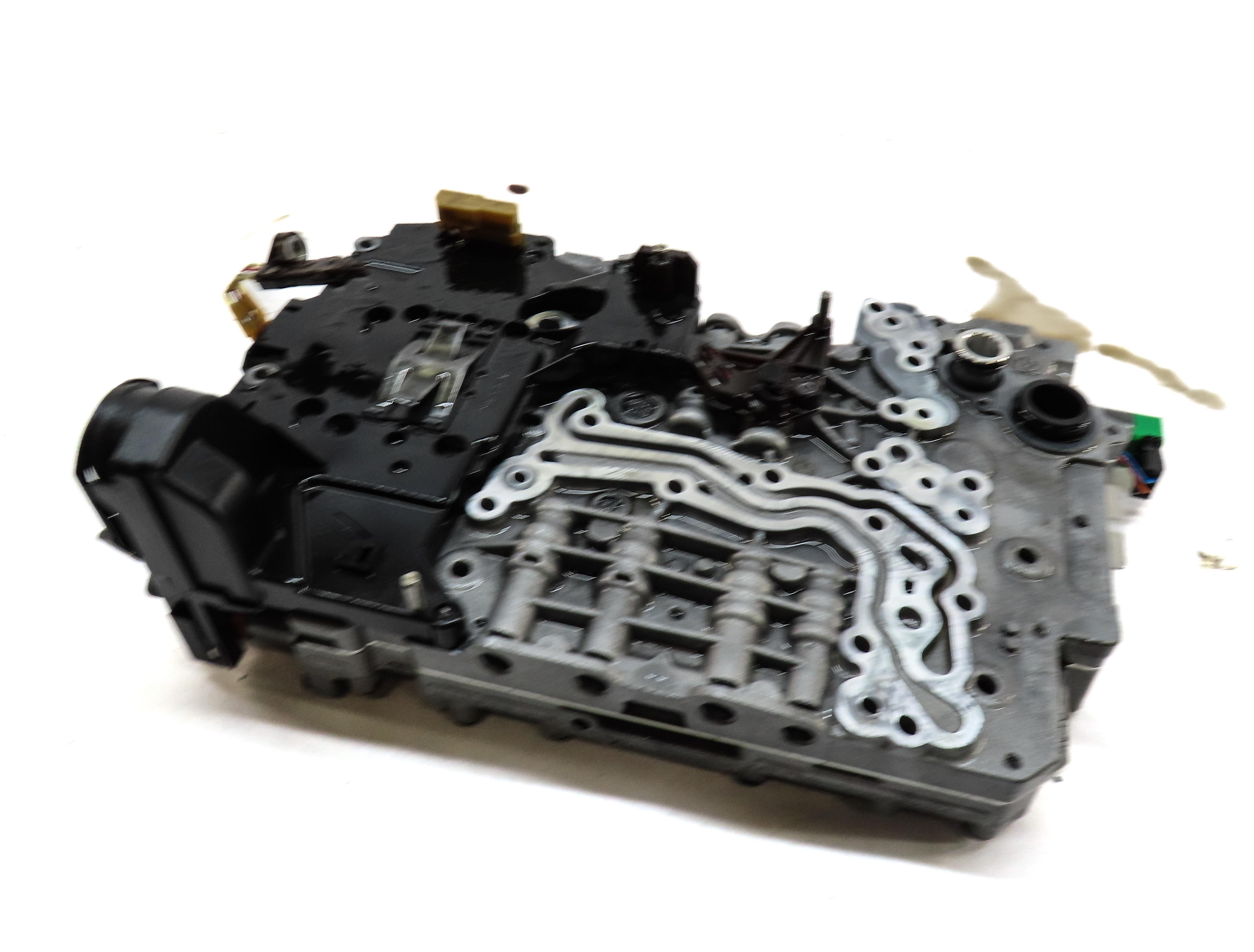 10-11 BMW 535i 535iGT (F07 F10) 3.0L - 8HP-45 AUTOMATIC TRANSMISSION VALVE BODY — exact item pictured