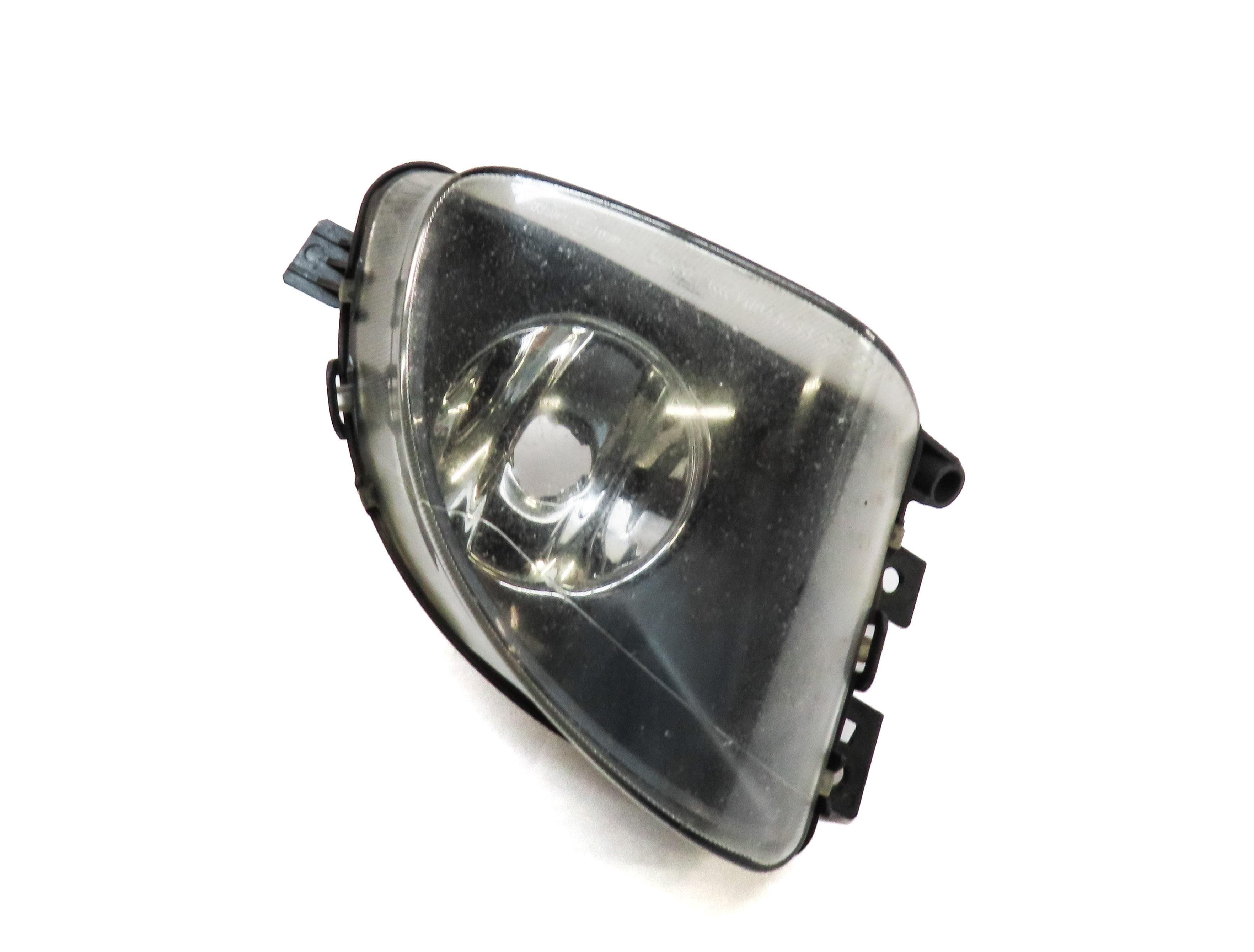 2010-2013 BMW 535iGT 550iGT (F07) FRONT RIGHT PASSENGER FOGLIGHT FOG LIGHT LAMP — exact item pictured