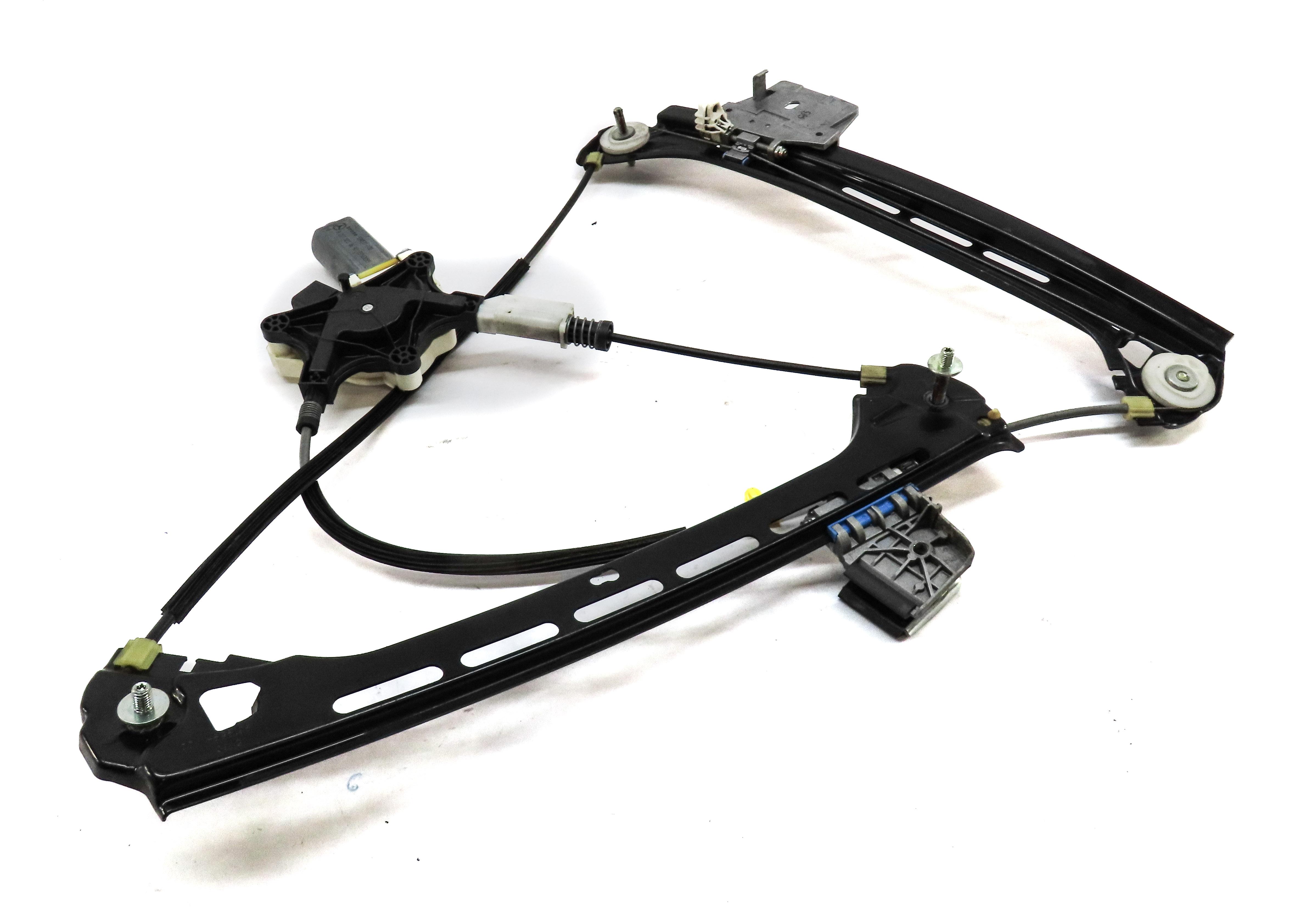 10-17 E-CLASS (W207) COUPE CONVERTIBLE RIGHT PASSENGER WINDOW REGULATOR w/ MOTOR — exact item pictured