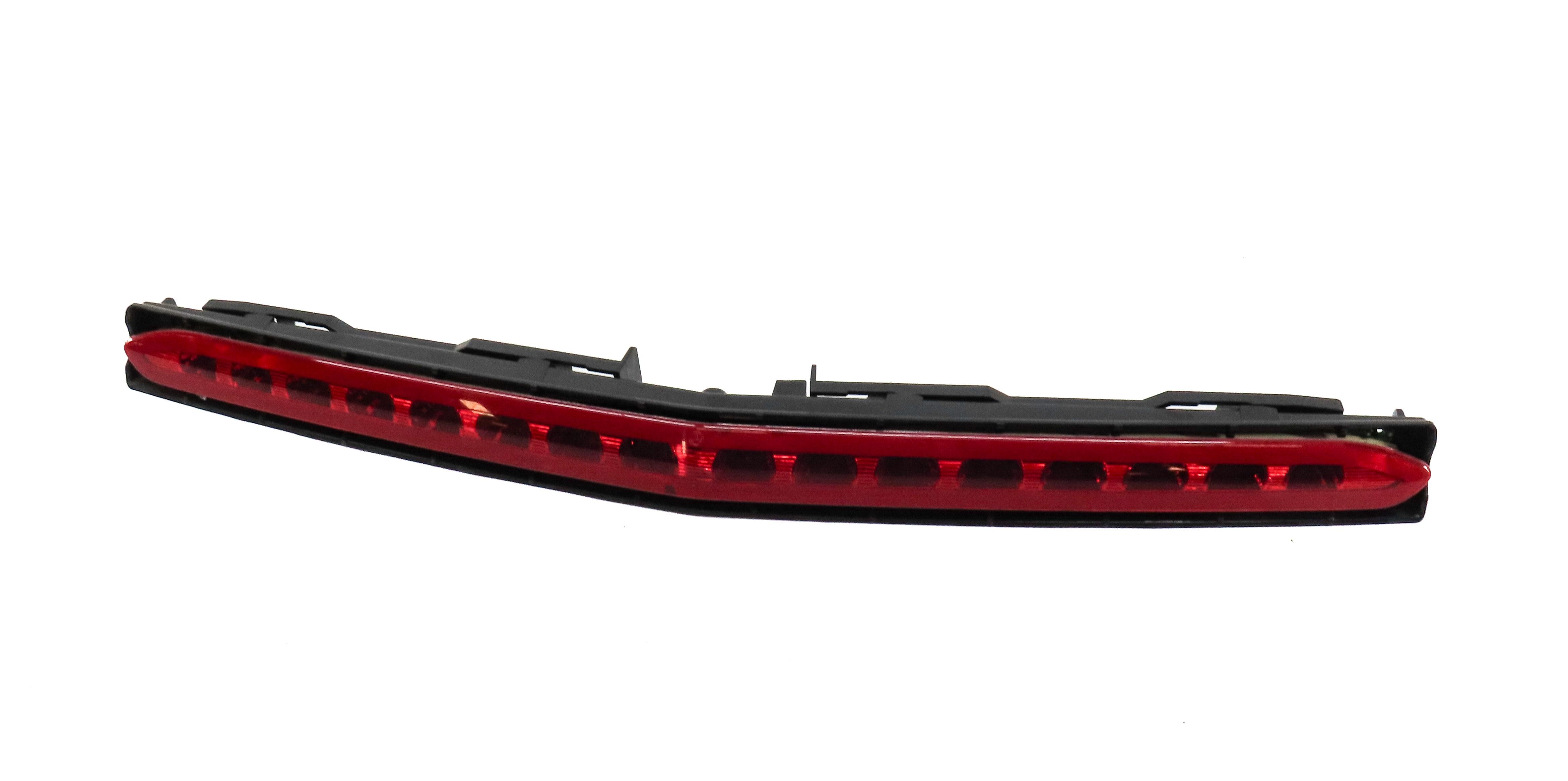 2014 MERCEDES E350 (C207) COUPE - REAR 3rd THIRD BRAKE LIGHT STOP SIGNAL LAMP — exact item pictured