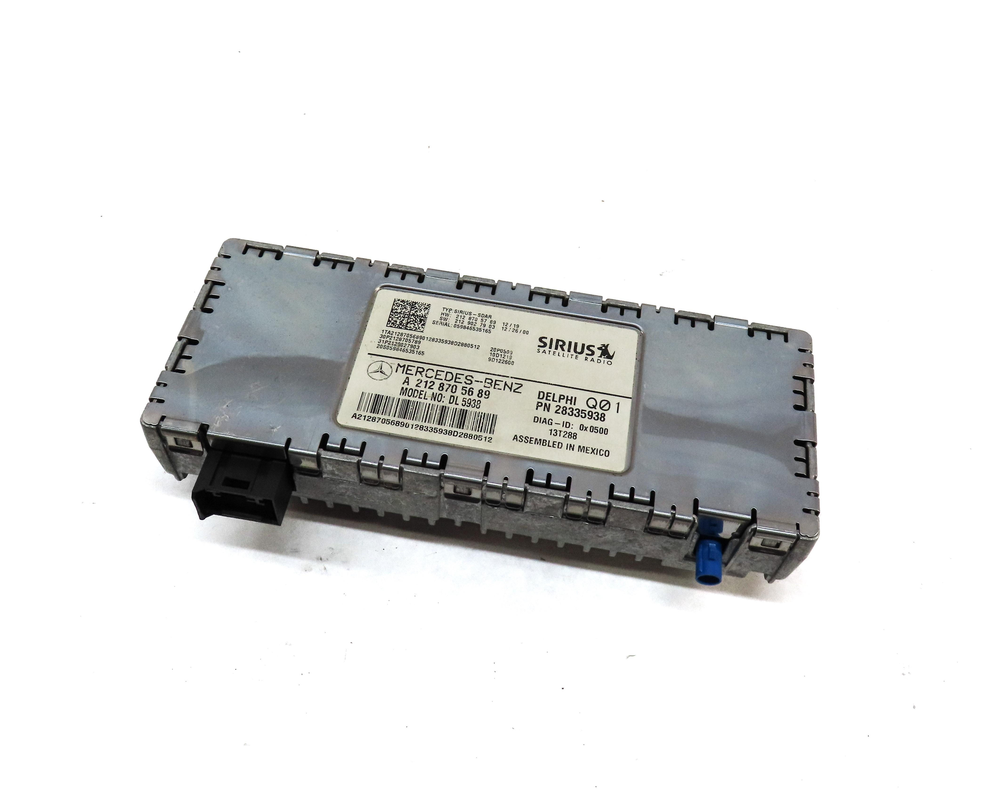 2014 MERCEDES E350 (A207 C207 W207) SIRIUS SATELLITE RADIO RECEIVER MODULE — exact item pictured