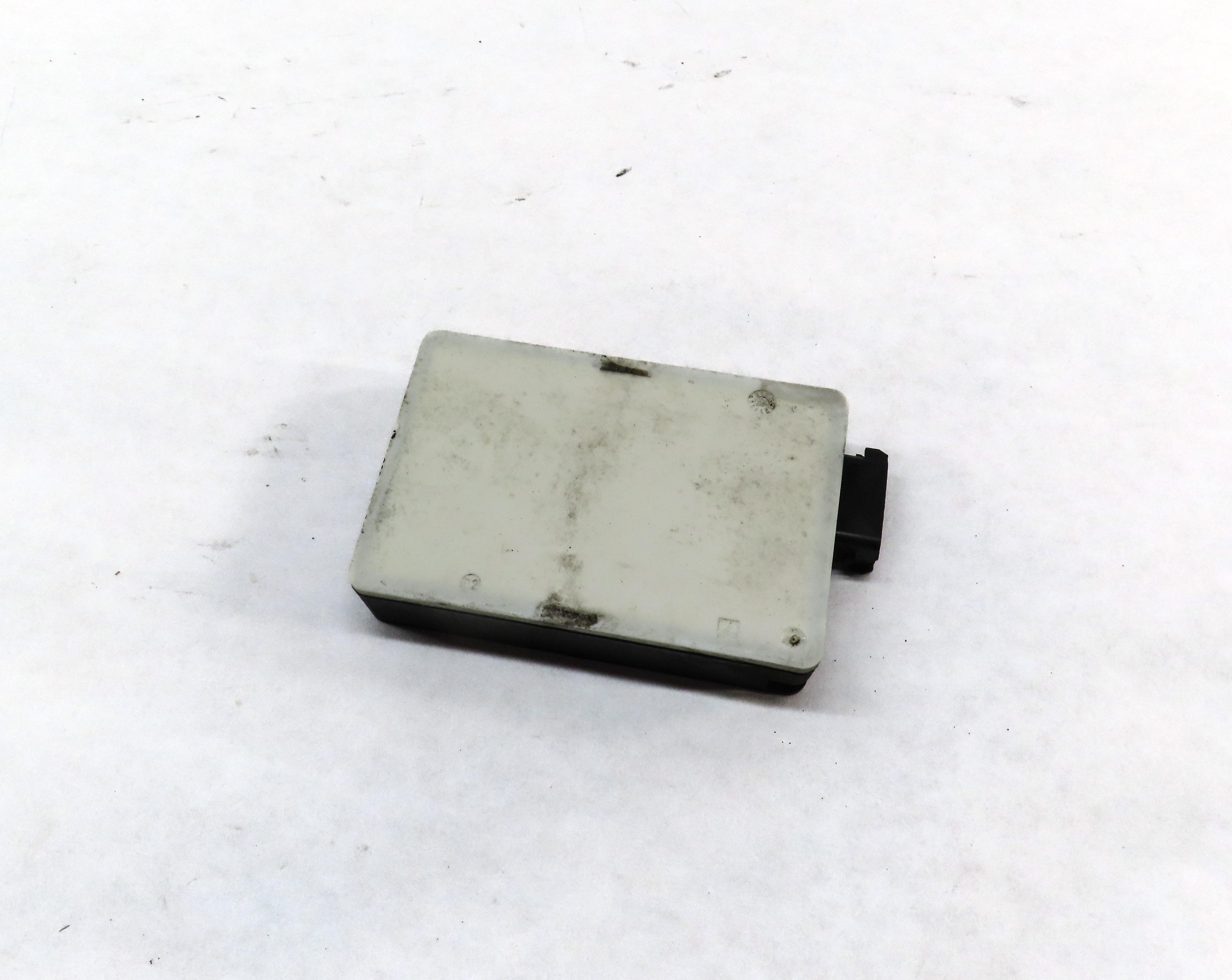 2014 MERCEDES E350 (A207 C207 W207) REAR BLIND SPOT LANE KEEP CONTROL MODULE — exact item pictured