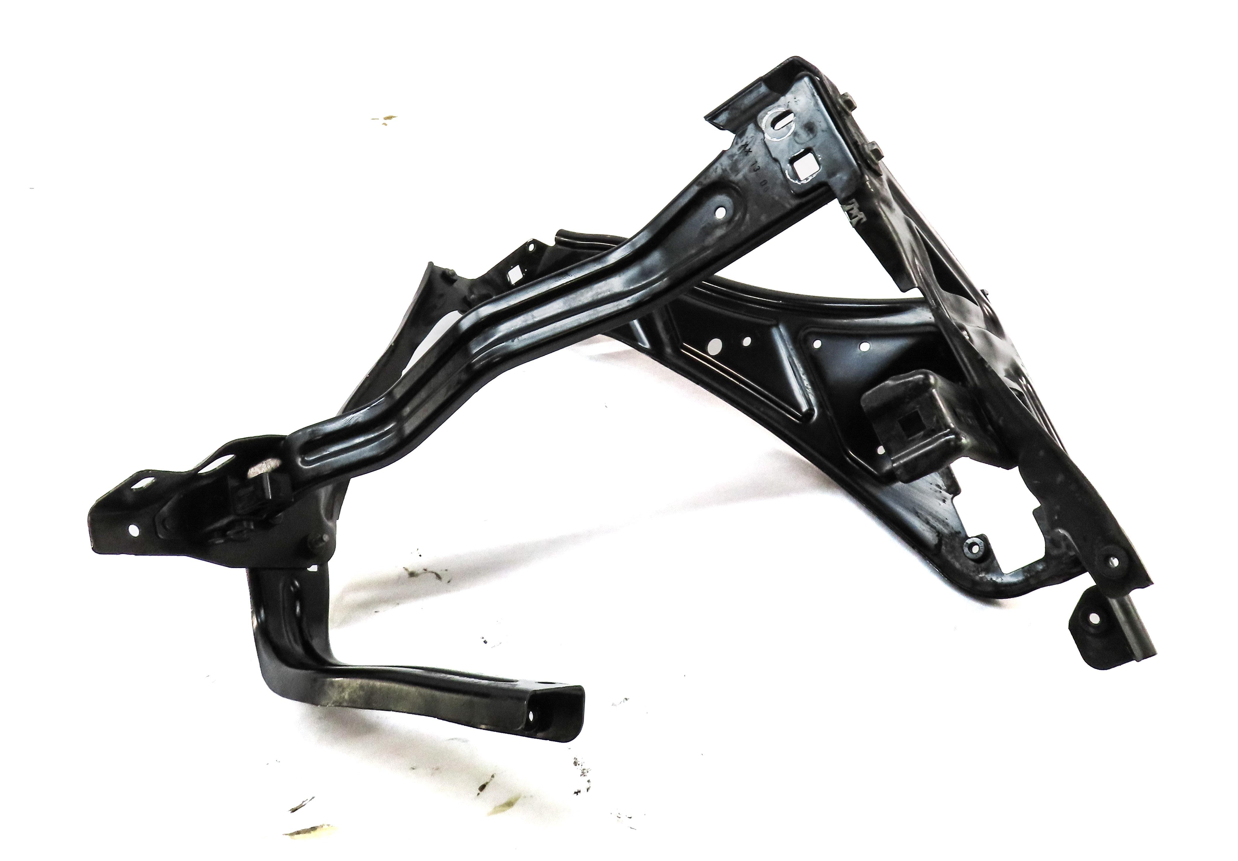 2014 MERCEDES E350 (C207) COUPE FRONT LEFT DRIVER HEADLIGHT MOUNT BRACKET — exact item pictured