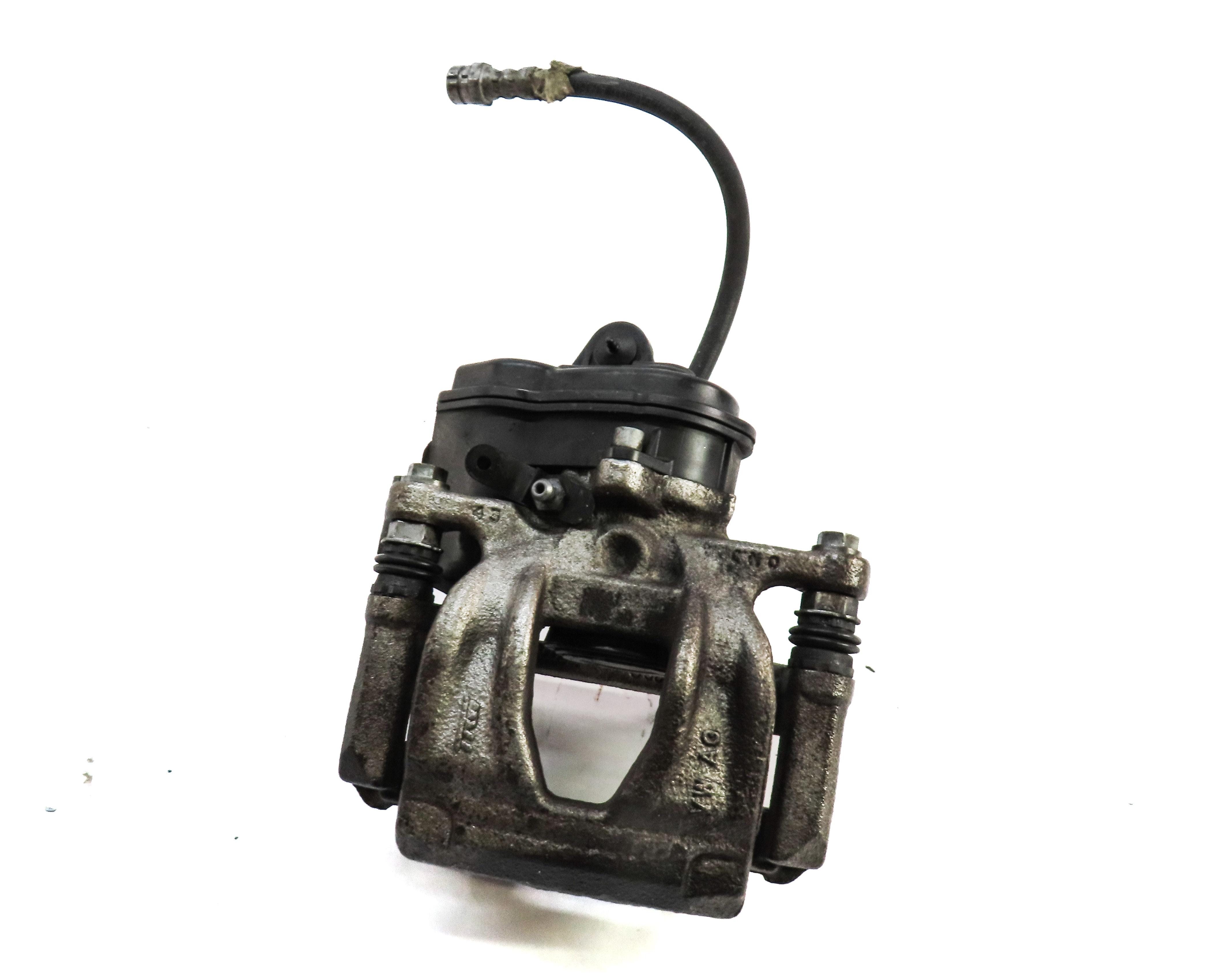 17-19 AUDI A4 A5 (B9 8W 8W6 F5) REAR RIGHT PASSENGER BRAKE CALIPER w/ ACTUATOR — exact item pictured