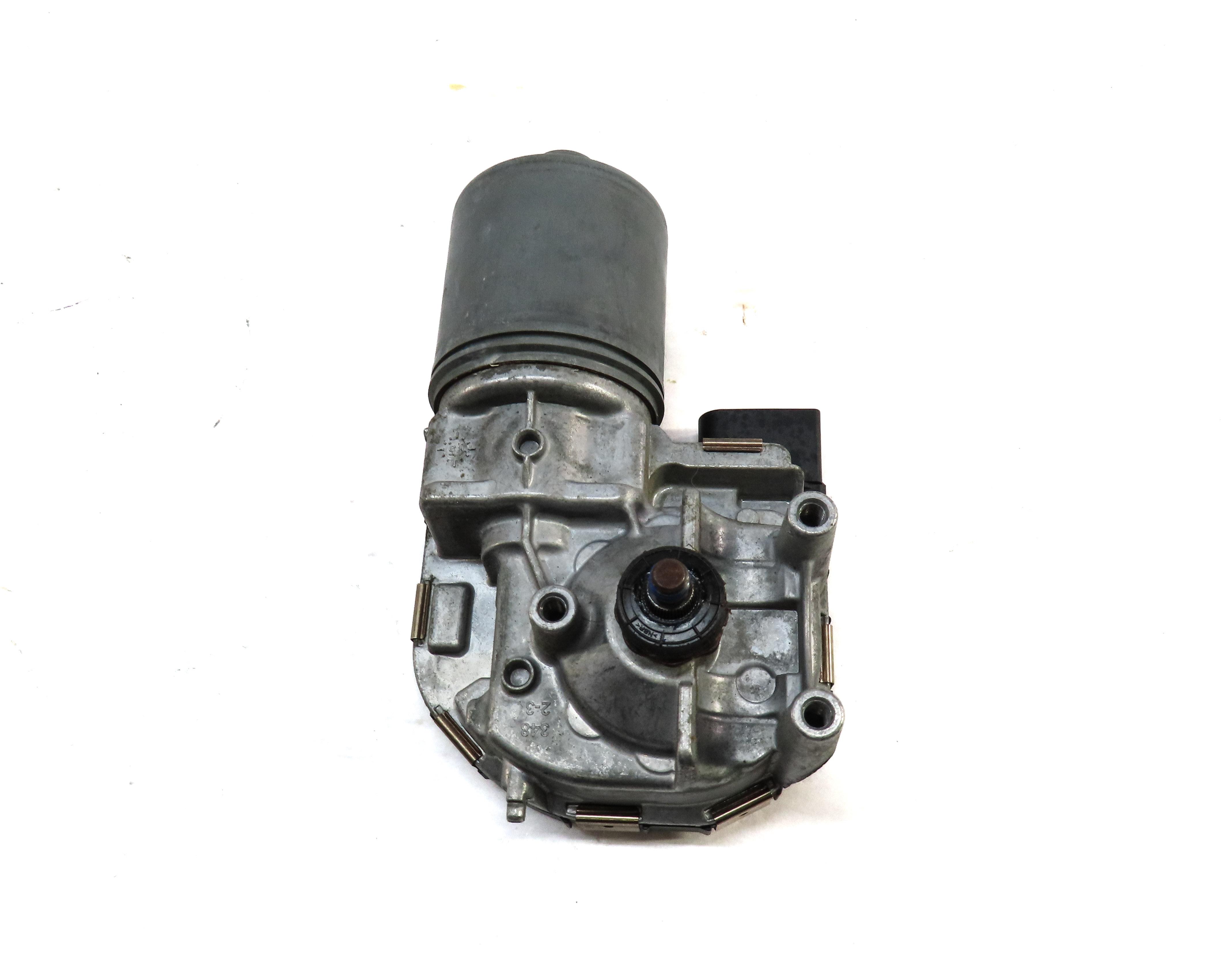2017-2019 AUDI A4 ALLROAD (B9 8W) FRONT WINDSHIELD WIPER MOTOR — exact item pictured