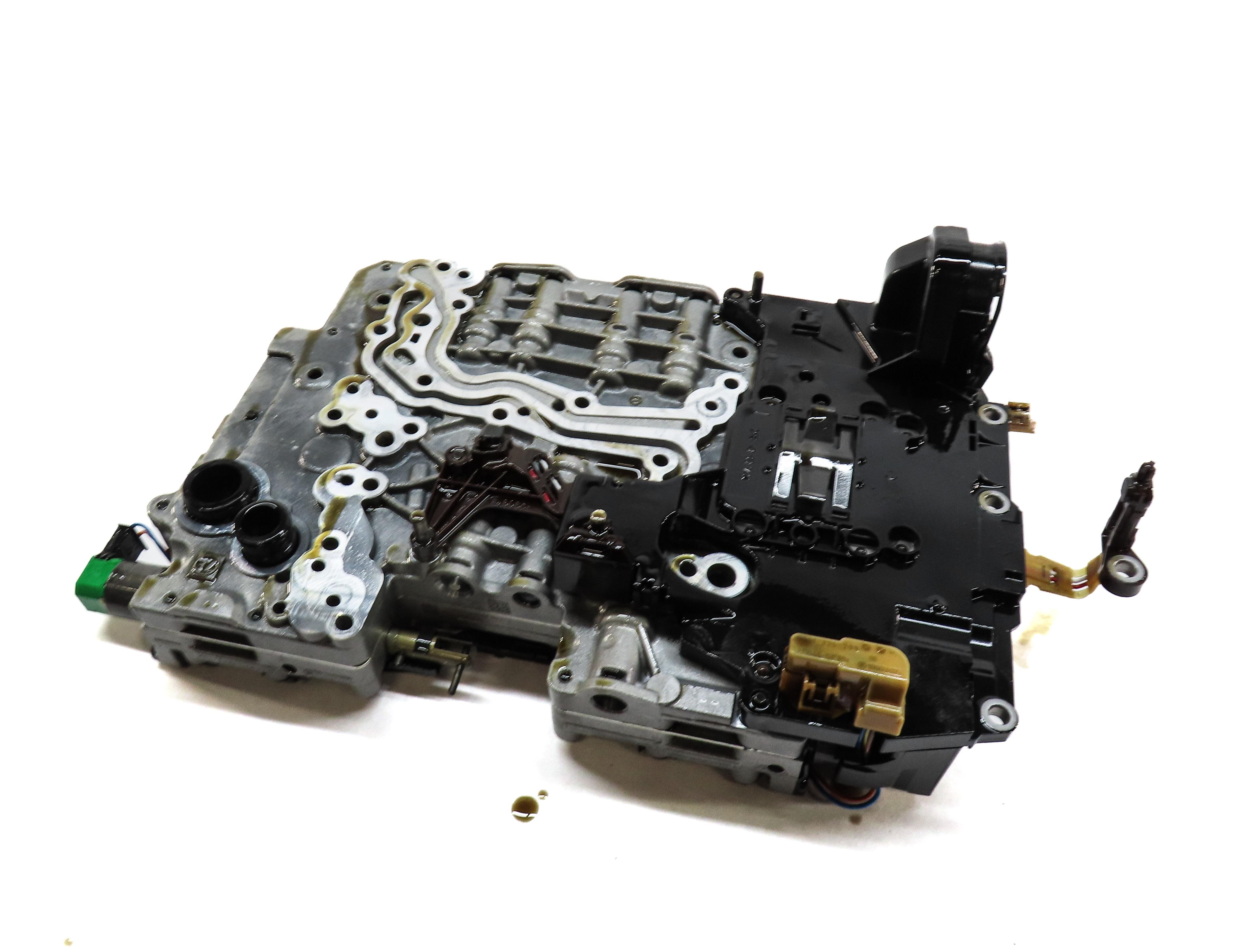 14-18 BMW 328i 428i X3 X4 F25 F30 F32 8HP-45 AWD AUTO TRANSMISSION VALVE BODY — exact item pictured