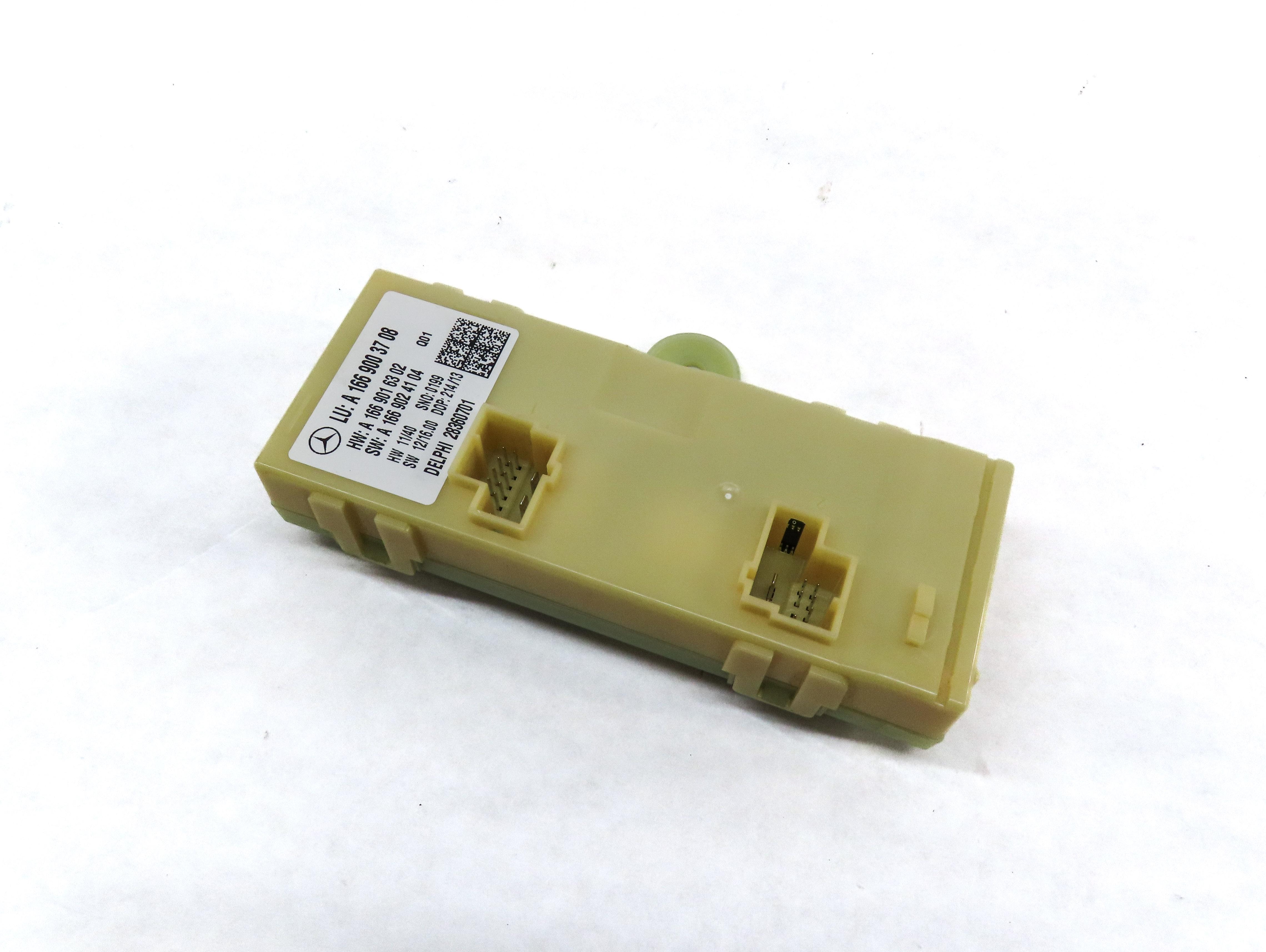 12-16 MERCEDES GL ML CLASS (W166 X166) REAR TRUNK LIFT LIFTGATE CONTROL MODULE — exact item pictured