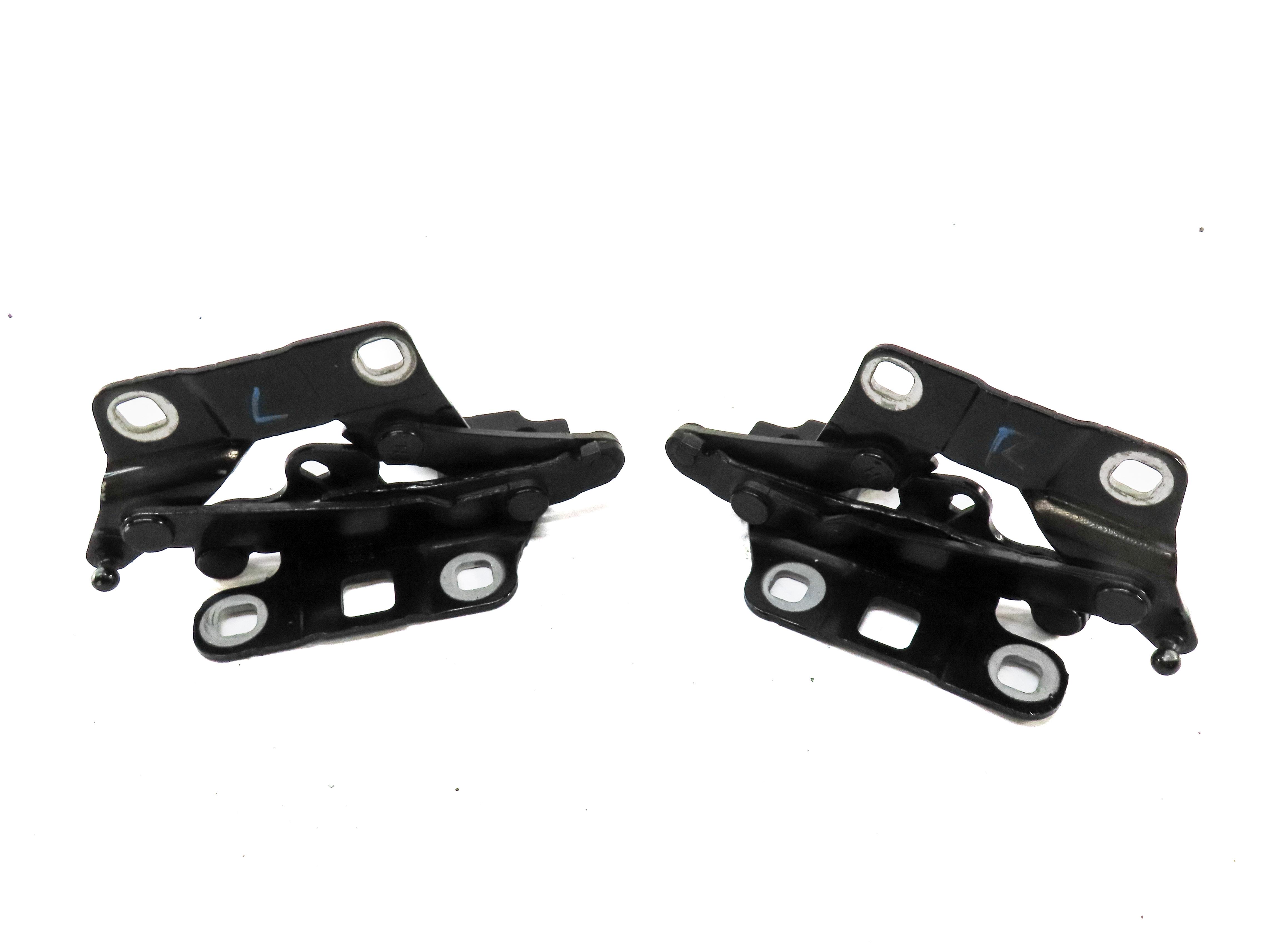 2012-2019 MERCEDES GL ML CLASS (W166 X166) FRONT HOOD HINGE SET (BLACK 040U) — exact item pictured