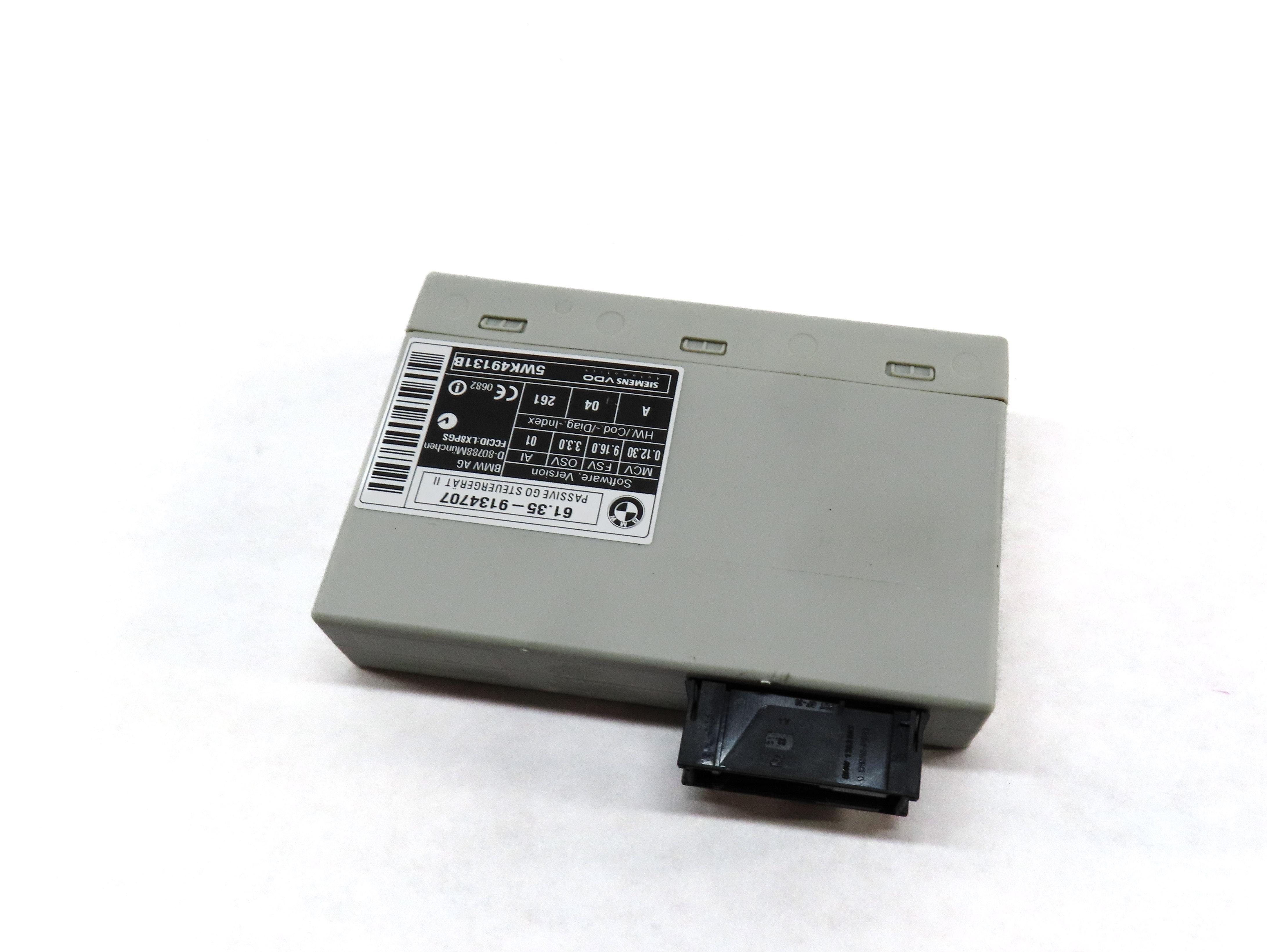 07-14 BMW 5 X5 X6M SERIES (E60 E70 E71) KEYLESS ENTRY PASSIVE GO CONTROL MODULE — exact item pictured